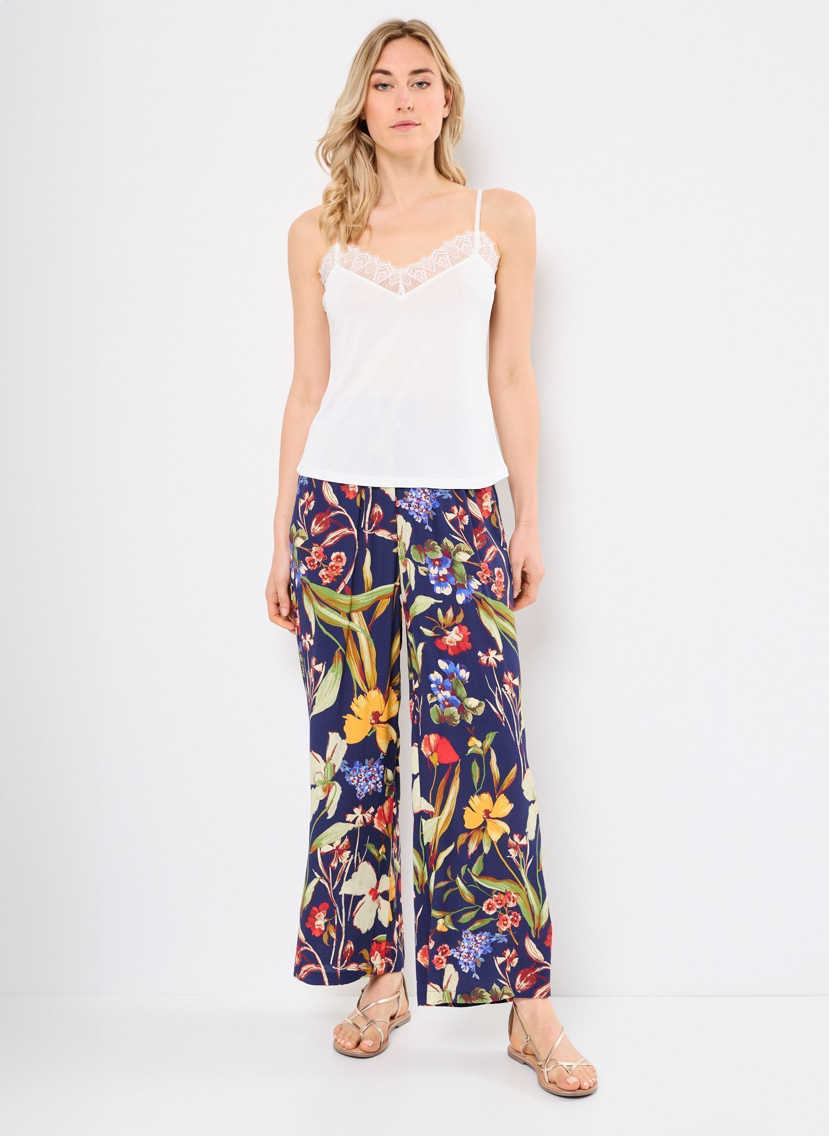 Pantalons larges PCLARA femme bleu Georgia Rose Pantalons larges PCLARA femme bleu MARINE