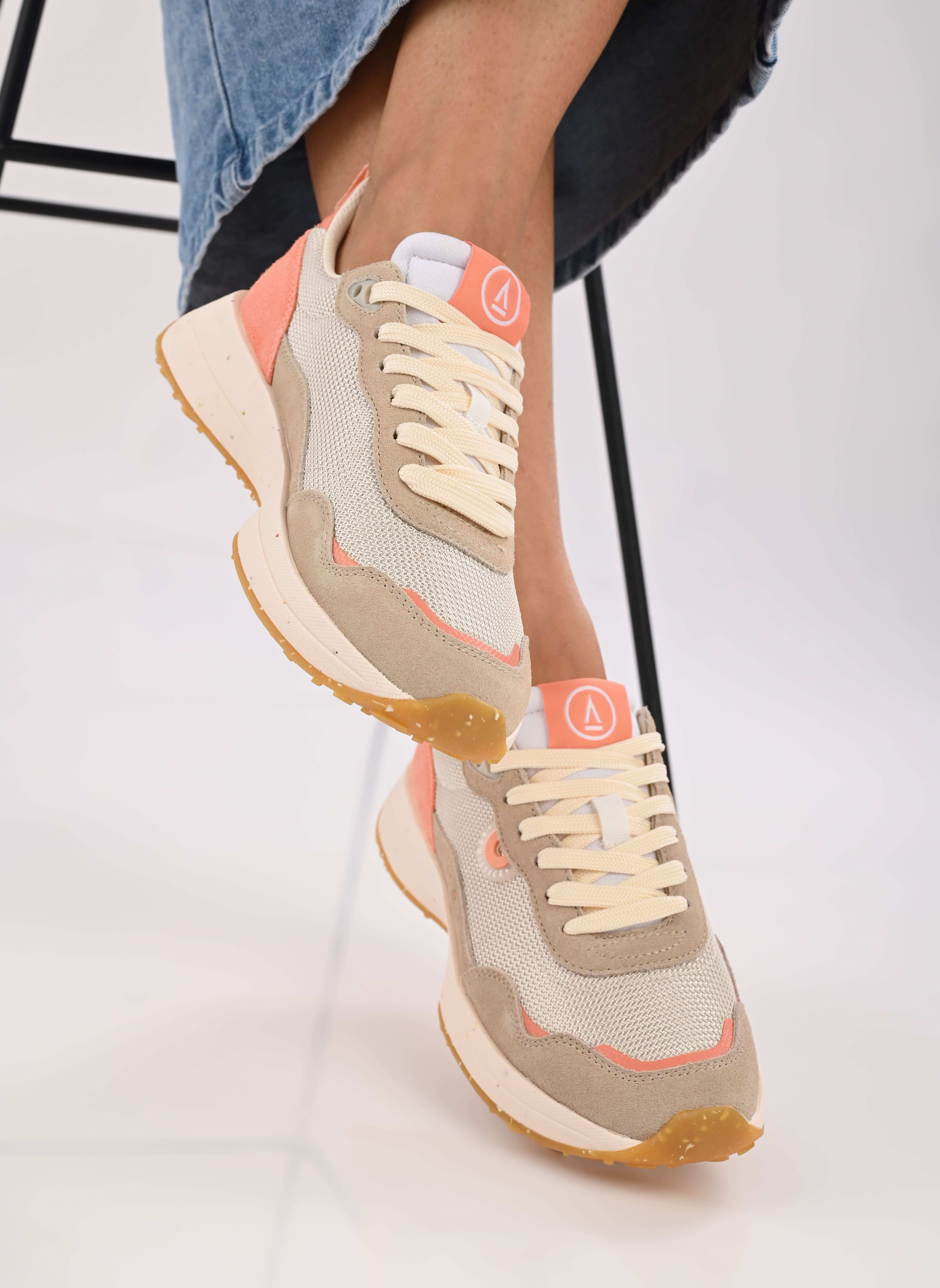 Baskets MOON JOGGER W femme beige Armistice Baskets MOON JOGGER W femme beige DOVE/BEIGE