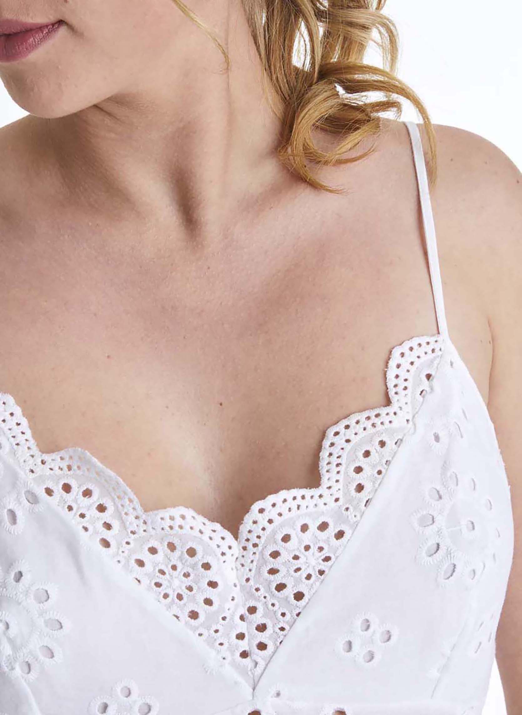 Nuisettes Top short blanc Jolie BB femme blanc Brigitte Bardot Nuisettes Top short blanc Jolie BB femme blanc Blanc