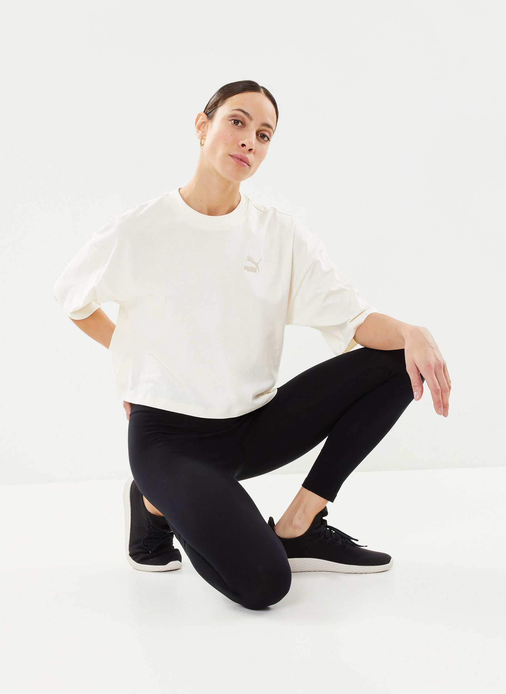 Kurzarm-T-Shirts W Btr Cla Overszd Tee damen weiß Puma Kurzarm-T-Shirts W Btr Cla Overszd Tee damen weiß NO COLOR