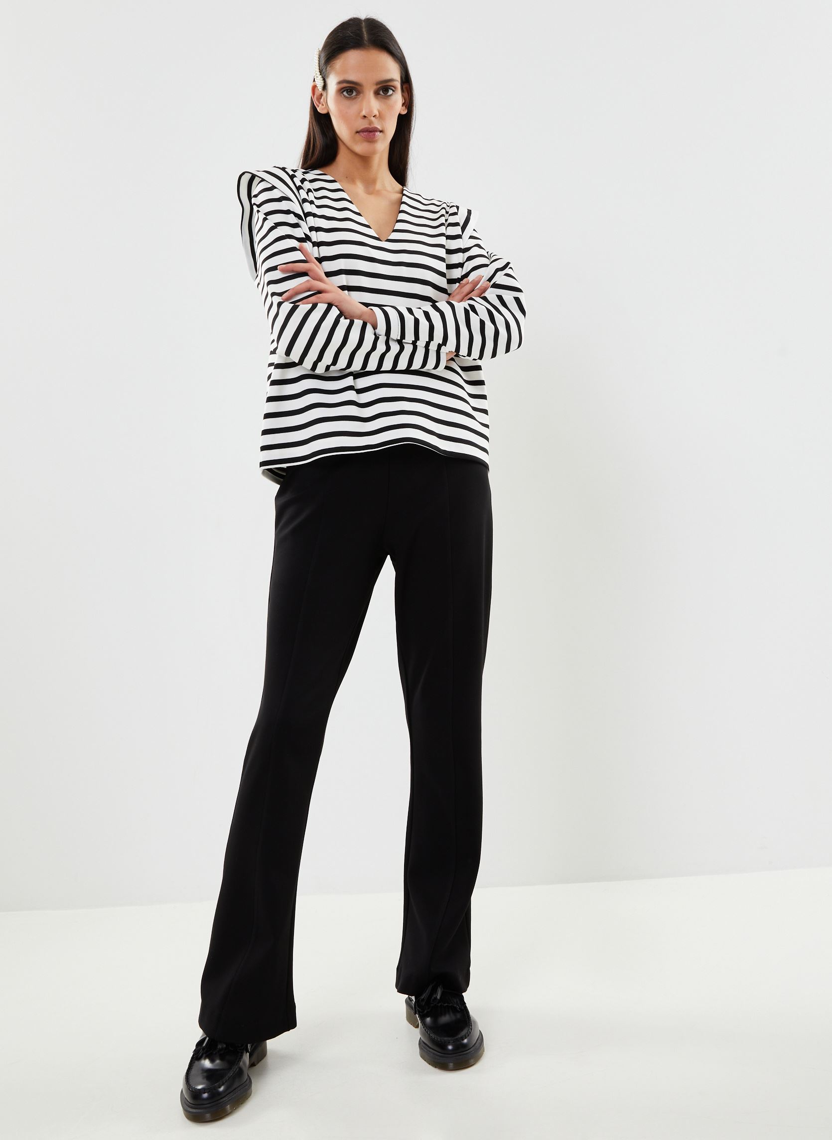 Sweatshirts Ihitira Sw Ls damen weiß Ichi Sweatshirts Ihitira Sw Ls damen weiß CLOUD DANCER W. BLACK STRIPE