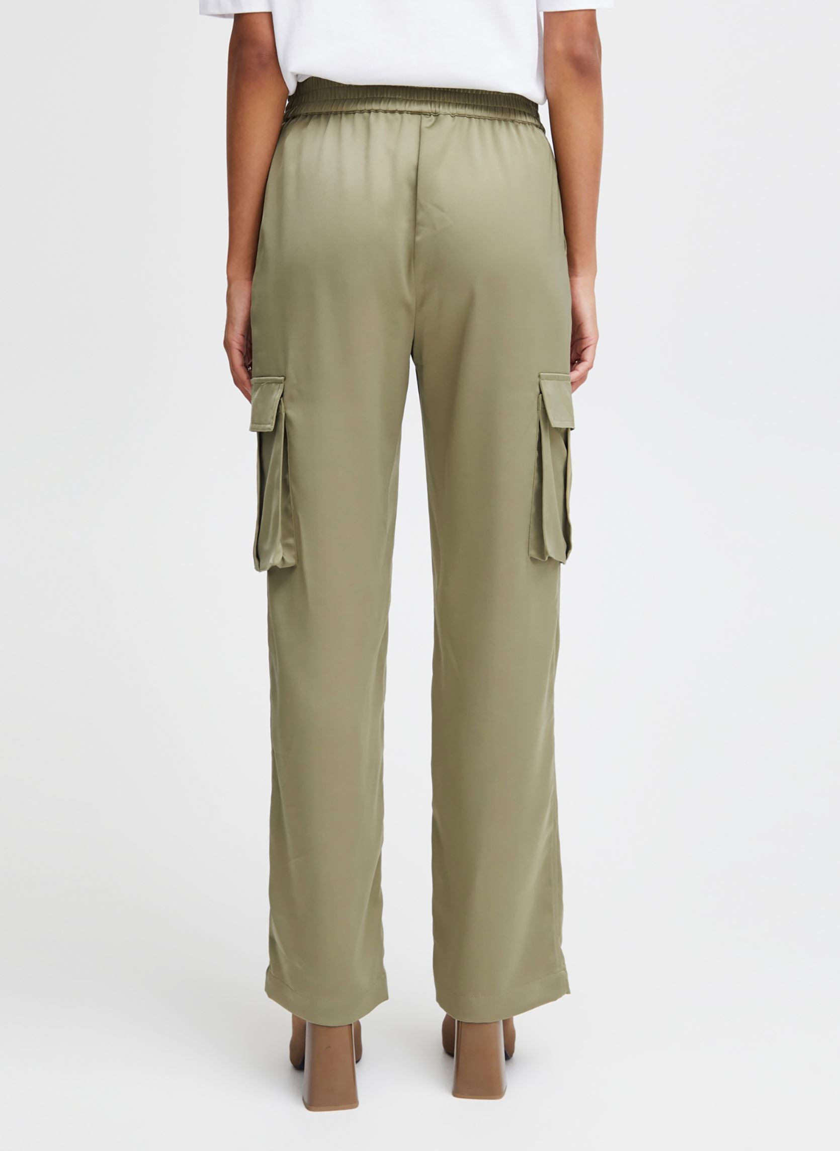 Pantalons droit Byesto Cargo Pants - femme vert B-Young Pantalons droit Byesto Cargo Pants - femme vert Aloe