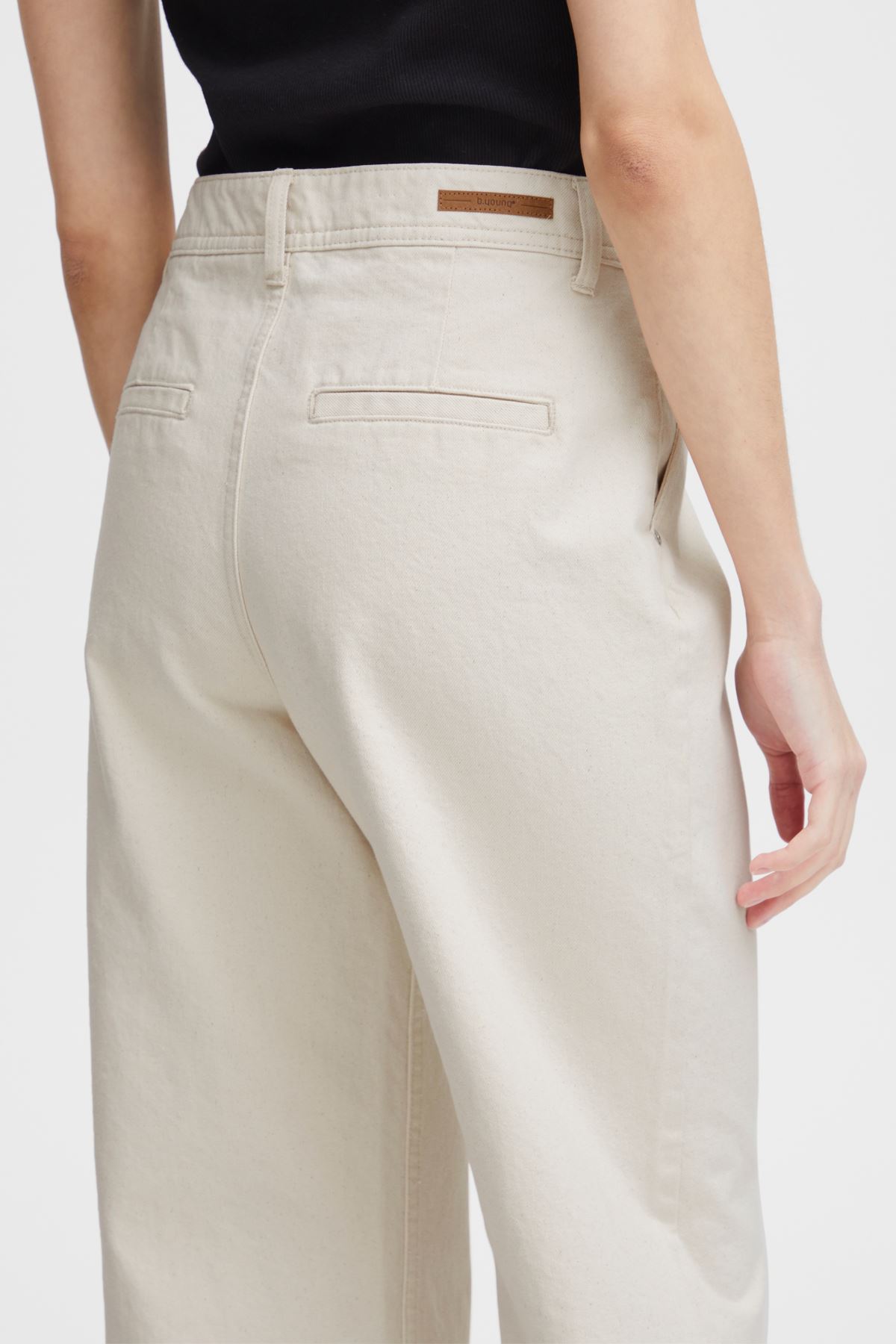 Wijde jeans / Flared Jeans Bykato Bykatsa Jeans - dames wit B-Young Wijde jeans / Flared Jeans Bykato Bykatsa Jeans - dames wit Birch