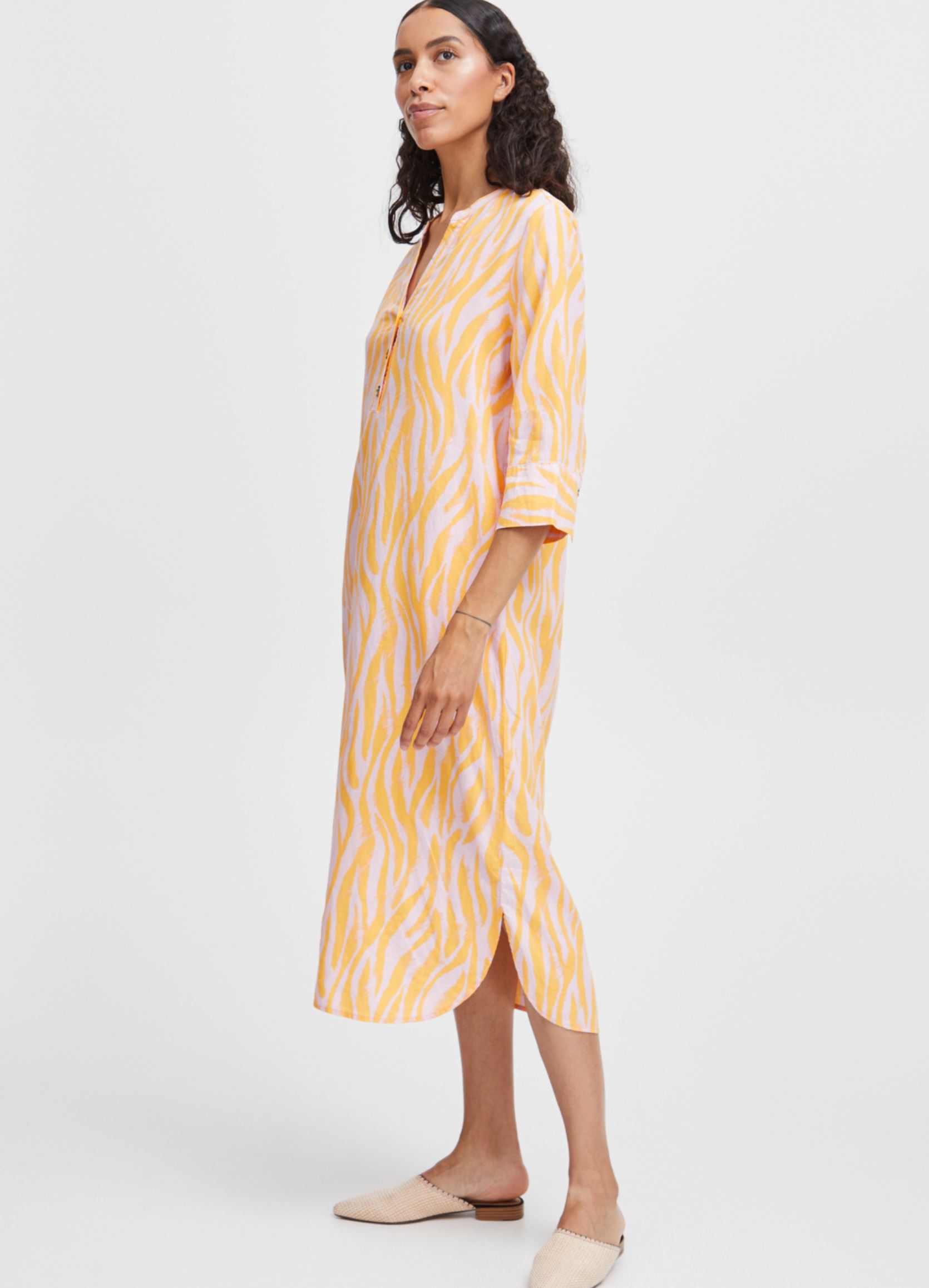 Robes Byfalakka Placket Dress - femme multicolore B-Young Robes Byfalakka Placket Dress - femme multicolore Blazing Orange Animal Mix