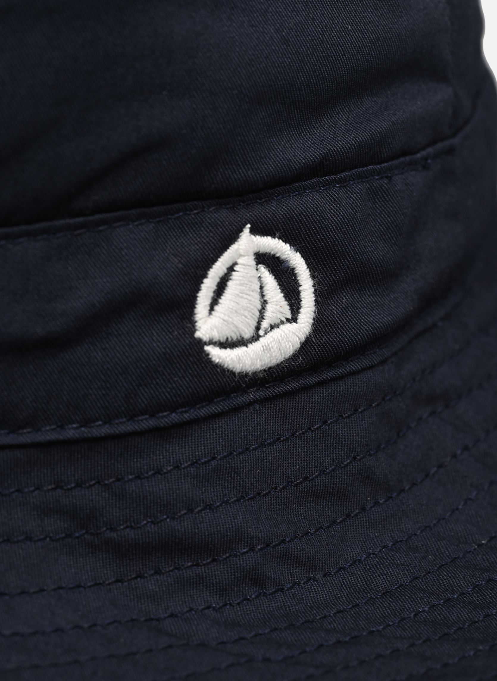 Hoeden Bob A09HV blauw Petit Bateau Hoeden Bob A09HV blauw Smoking