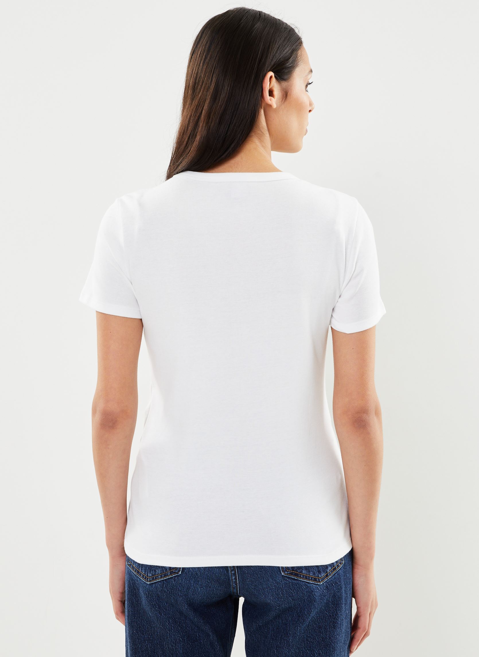 Tee-shirts manches courtes T-shirt l'iconique manches courtes col V femme blanc Petit Bateau Tee-shirts manches courtes T-shirt l'iconique manches courtes col V femme blanc ECUME