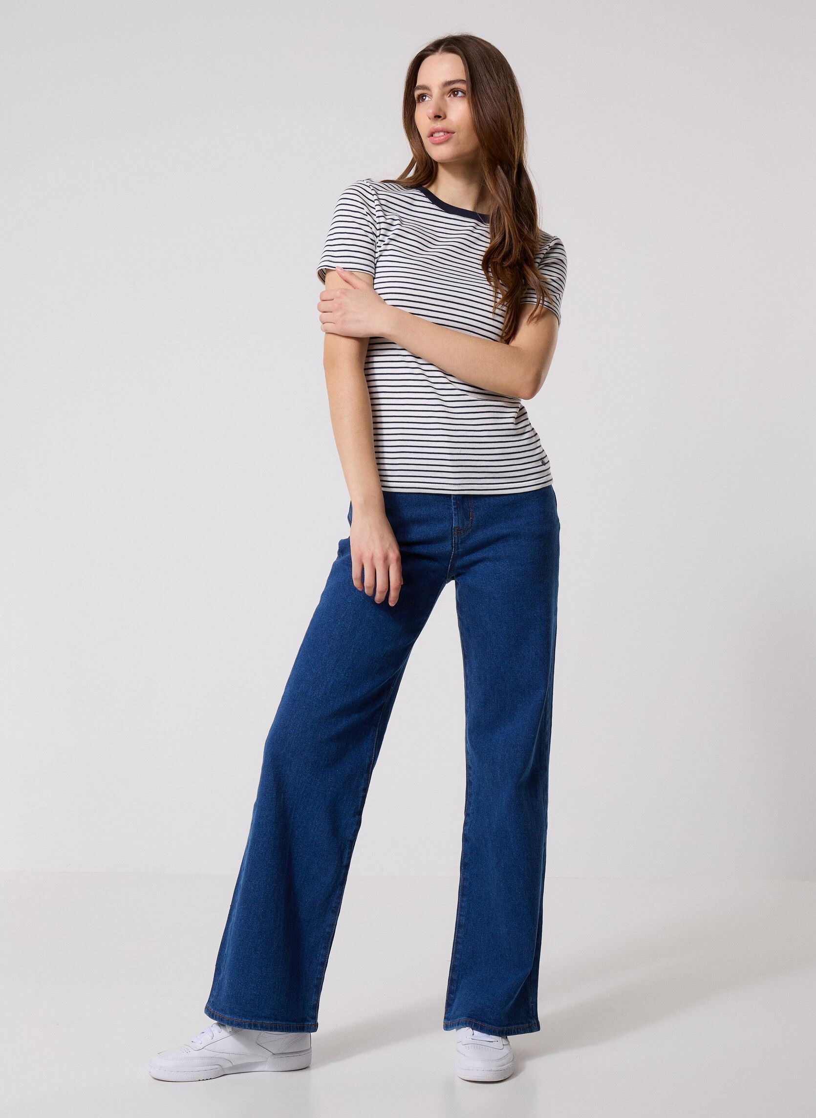 Tee-shirts manches courtes T-shirt l'iconique manches courtes col r femme blanc Petit Bateau Tee-shirts manches courtes T-shirt l'iconique manches courtes col r femme blanc MARSHMALLOWSMOKING