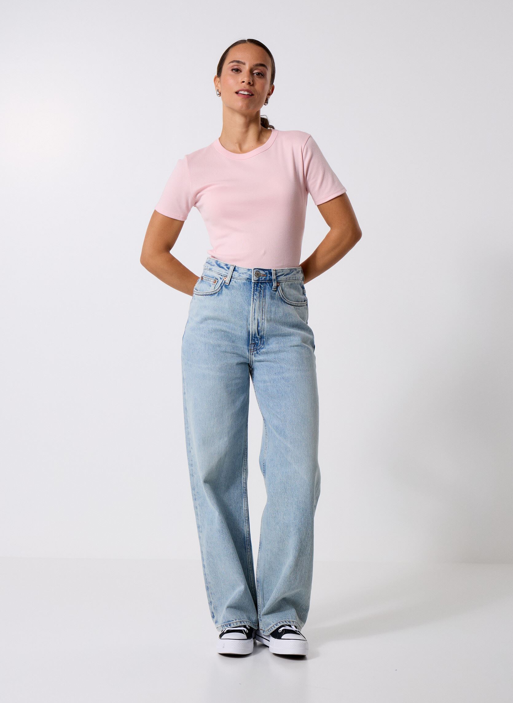 Tee-shirts manches courtes T-shirt l'iconique manches courtes col r femme rose Petit Bateau Tee-shirts manches courtes T-shirt l'iconique manches courtes col r femme rose JOLI