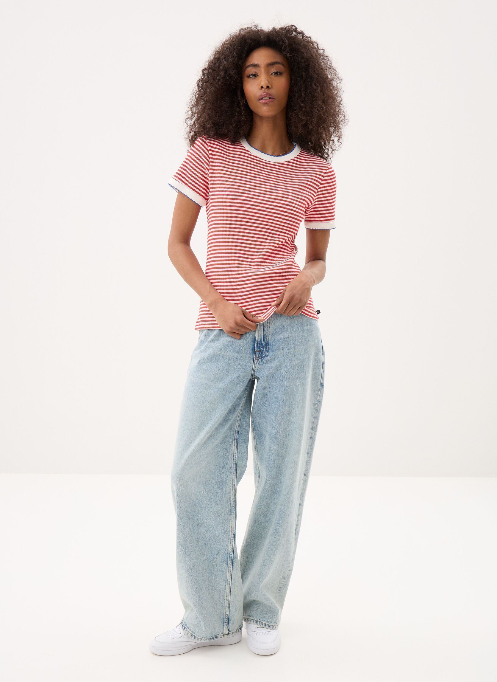 Kurzarm-T-Shirts T-shirt l'iconique manches courtes col r damen rot Petit Bateau Kurzarm-T-Shirts T-shirt l'iconique manches courtes col r damen rot POMPIER/MARSHMALLOW