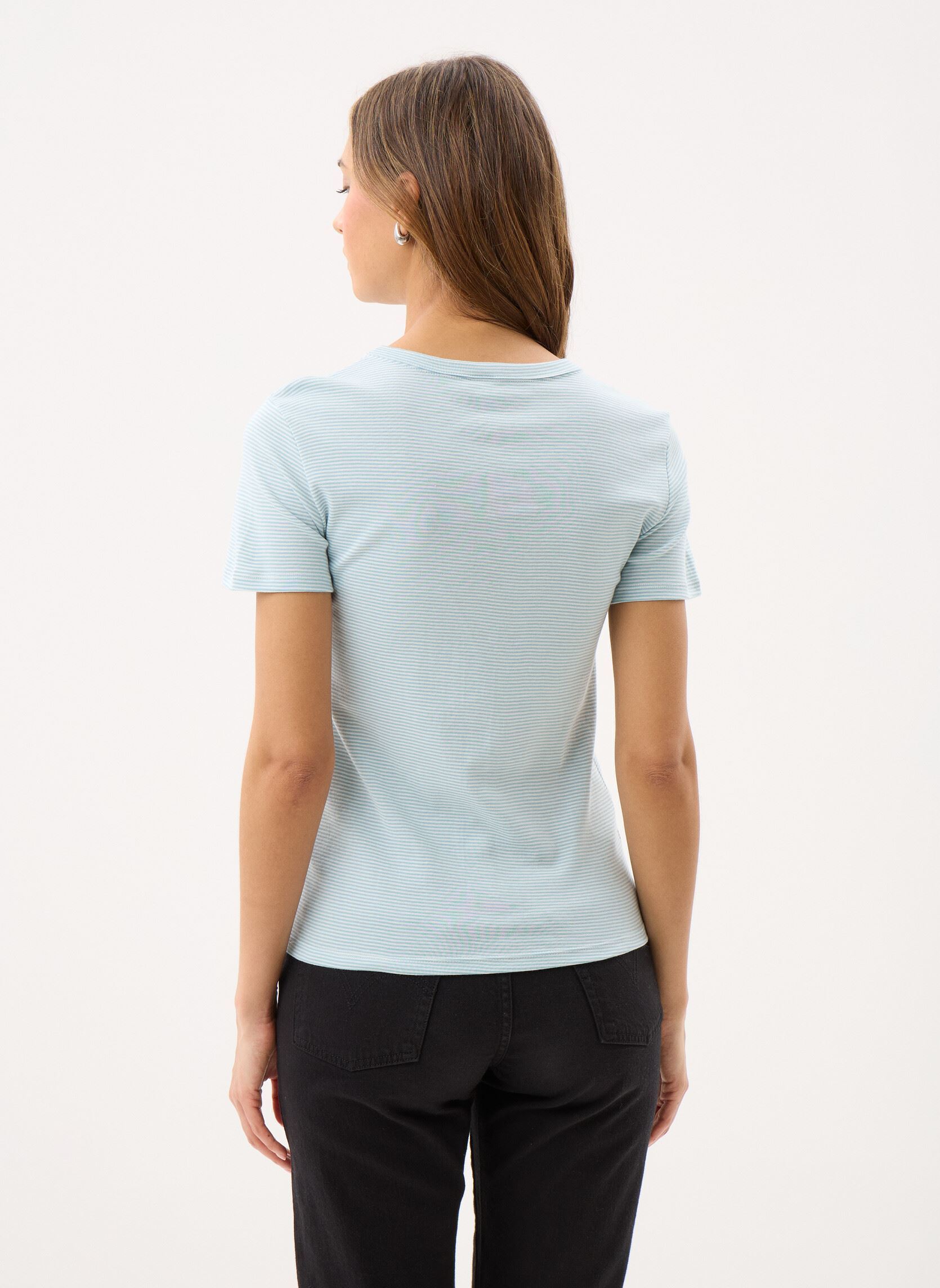Tee-shirts manches courtes T-shirt l'iconique manches courtes col r femme multicolore Petit Bateau Tee-shirts manches courtes T-shirt l'iconique manches courtes col r femme multicolore MIMI/MARSHMALLOW