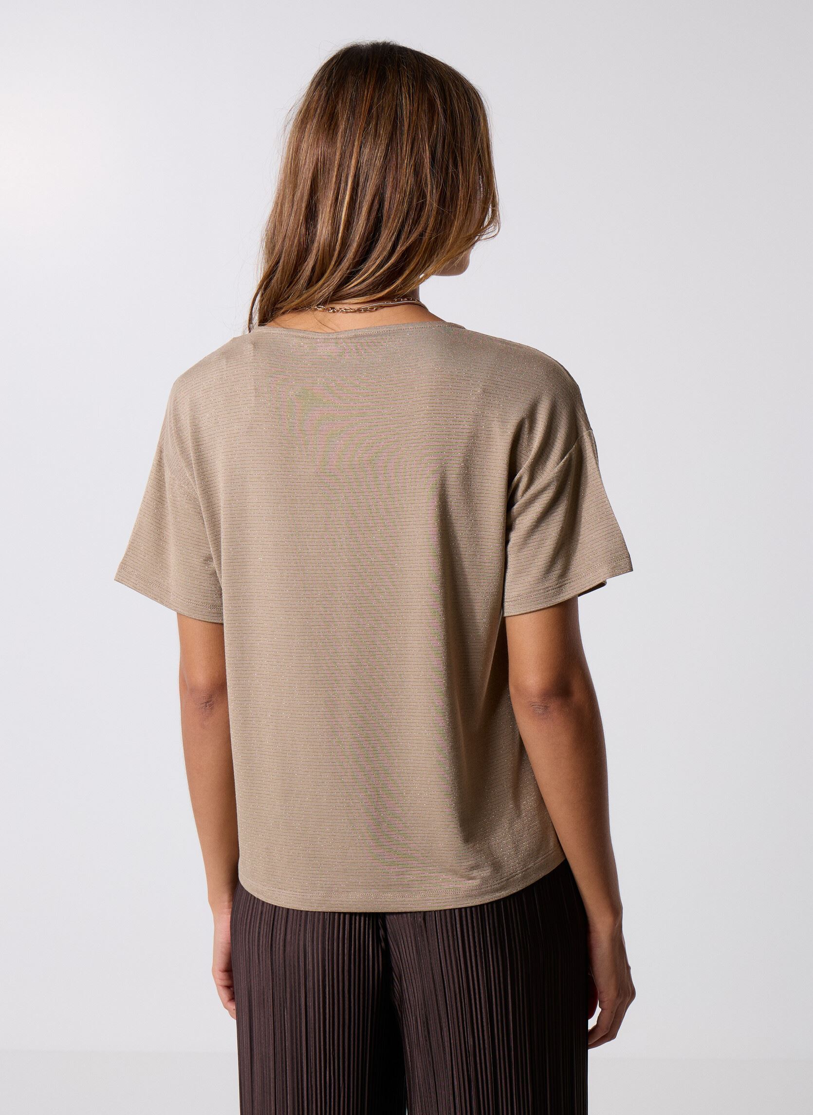 Tee-shirts manches courtes Pcbillo Oversized Tee Lurex Stripes Noos femme beige Pieces Tee-shirts manches courtes Pcbillo Oversized Tee Lurex Stripes Noos femme beige GREIGE