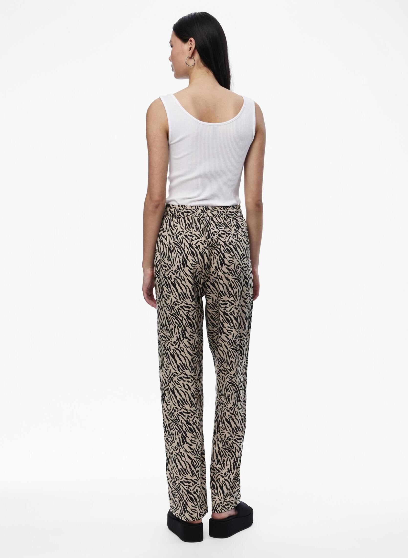 Wijde broeken Pcnya Hw Wide Pants dames meerkleurig Pieces Wijde broeken Pcnya Hw Wide Pants dames meerkleurig White pepper