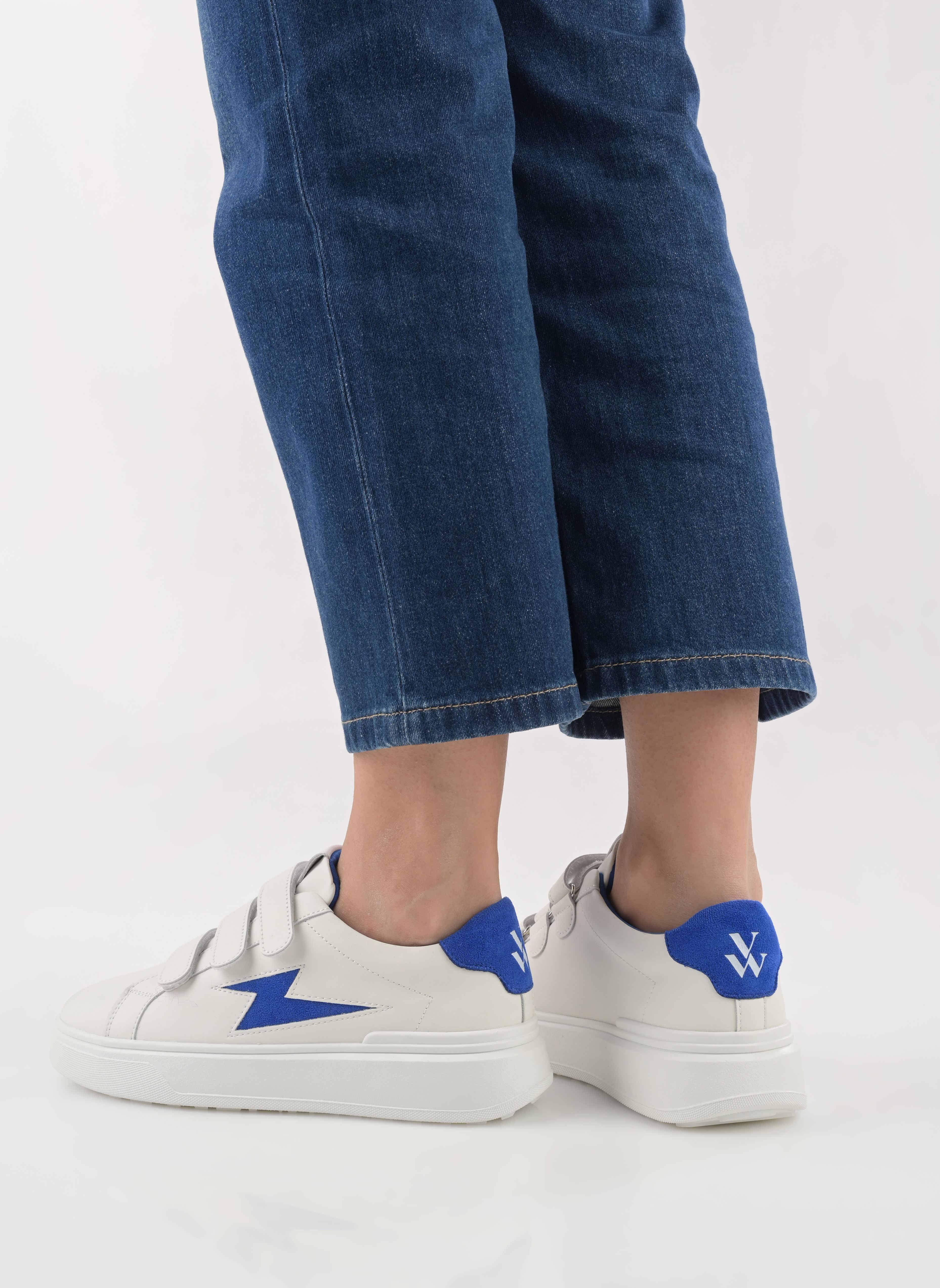 Sneakers BK2672 dames wit Vanessa Wu Sneakers BK2672 dames wit Bleu