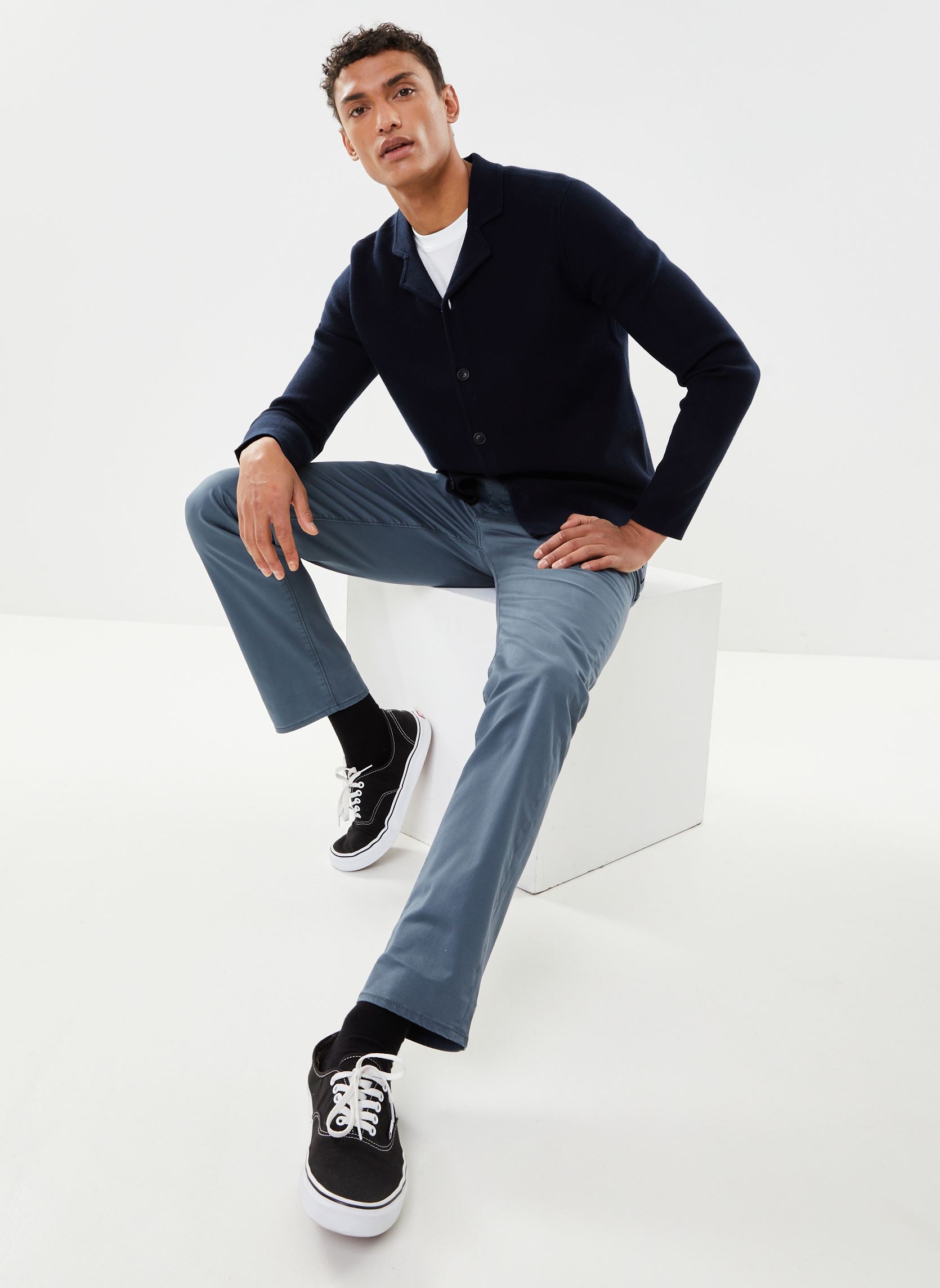 Gilets Slhmilo Ls Knit Cuban Cardigan Noos homme bleu Selected Homme Gilets Slhmilo Ls Knit Cuban Cardigan Noos homme bleu SKY CAPTAIN
