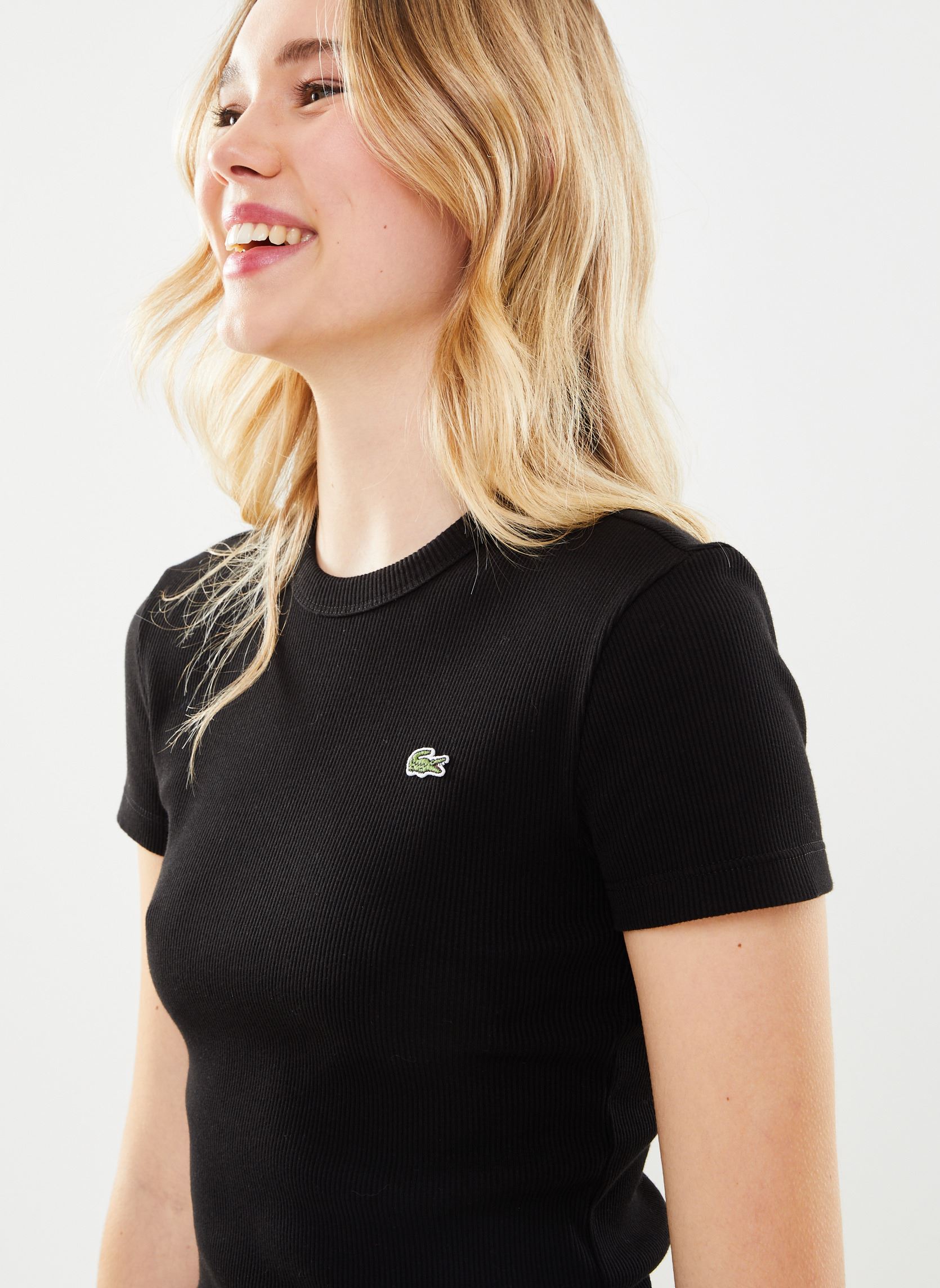 T-shirts met korte mouwen Tee Shirt TF5538 dames zwart Lacoste T-shirts met korte mouwen Tee Shirt TF5538 dames zwart NOIR