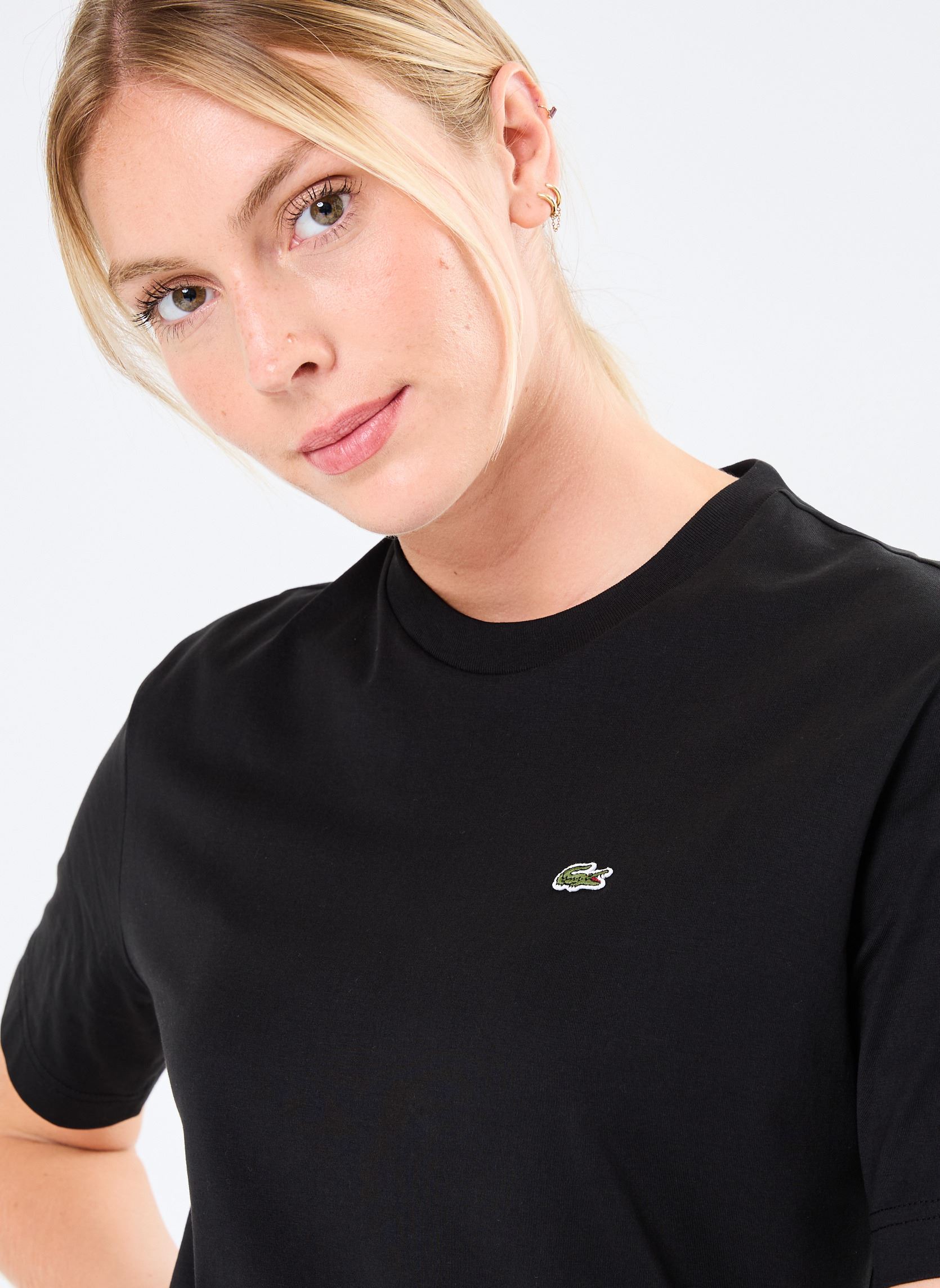Kurzarm-T-Shirts Tee Shirt TF7215 damen schwarz Lacoste Kurzarm-T-Shirts Tee Shirt TF7215 damen schwarz NOIR