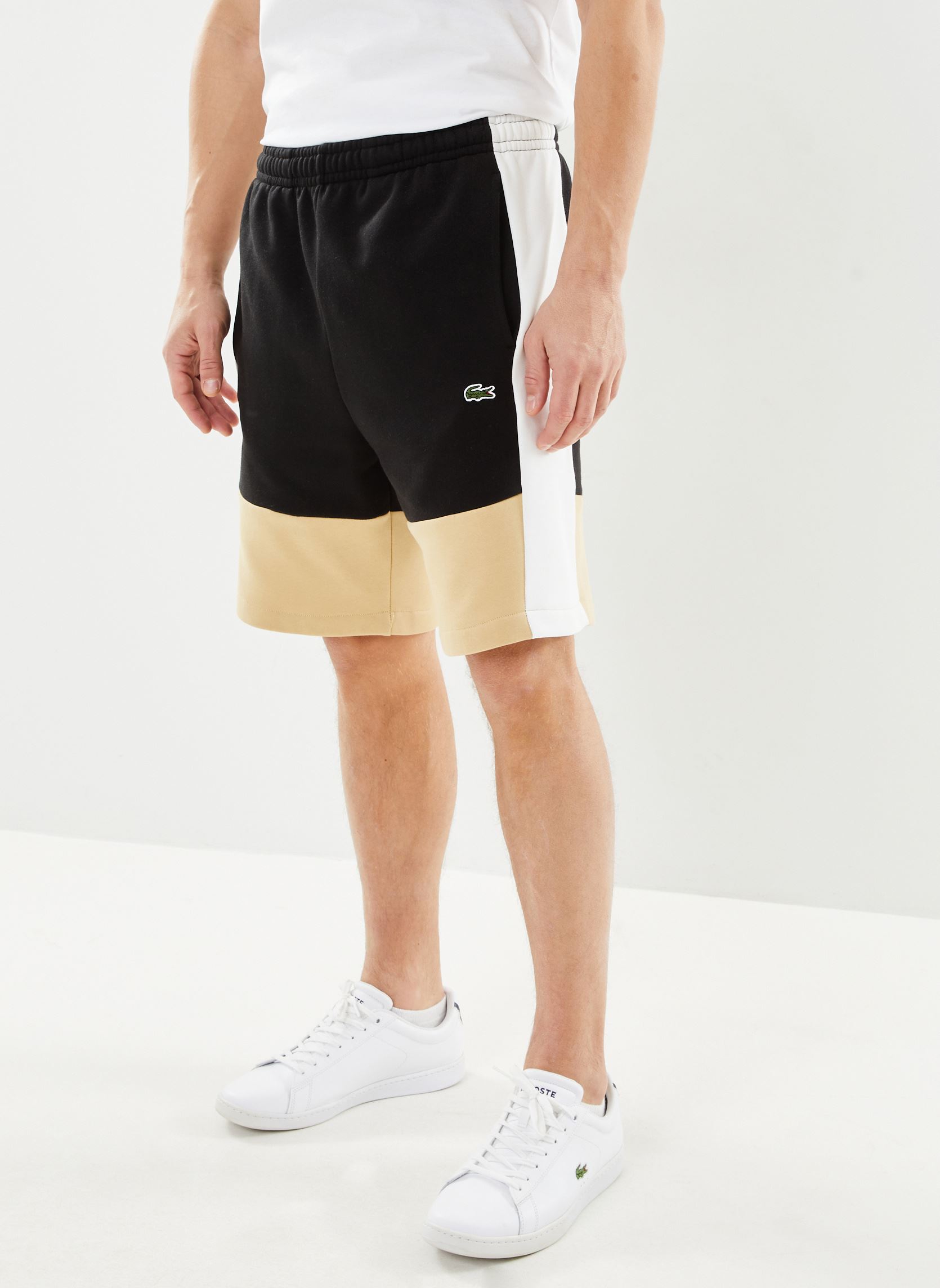 Short Lacoste gh1319 T3 - vue 1