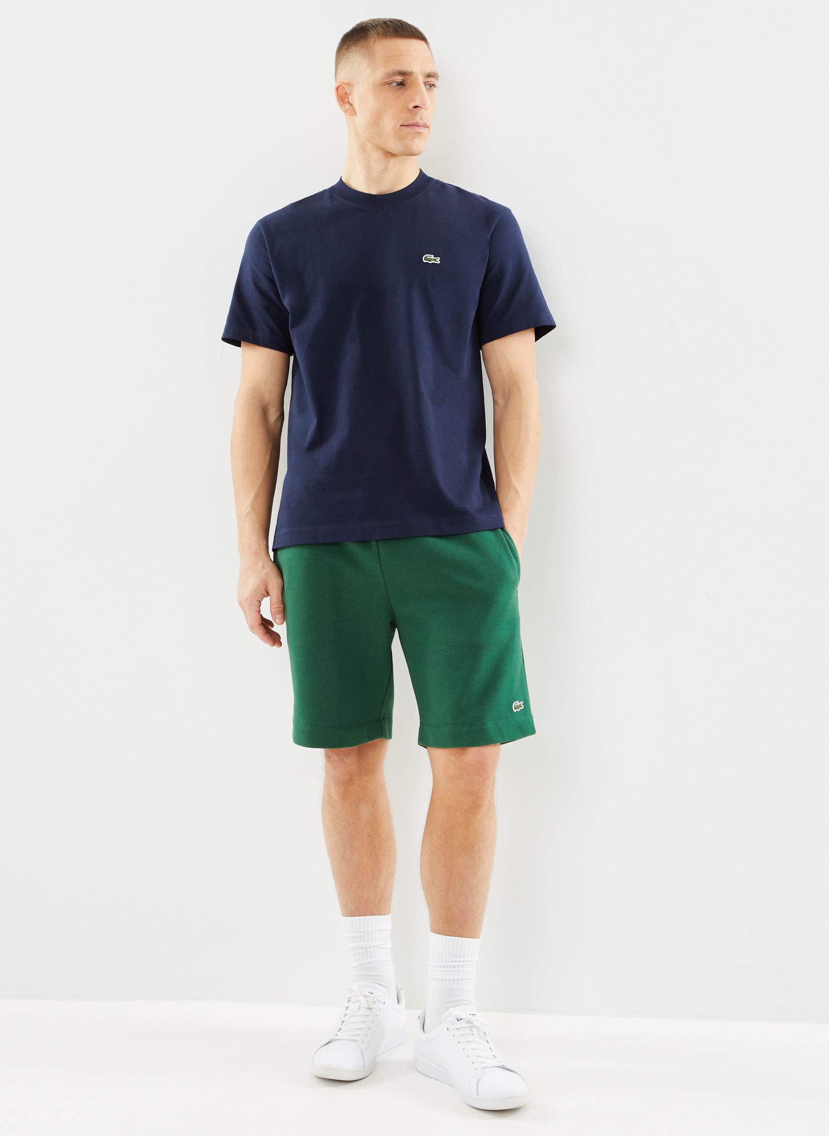 Tee-shirts manches courtes Tee Shirt TH7318 homme noir Lacoste Tee-shirts manches courtes Tee Shirt TH7318 homme noir MARINE