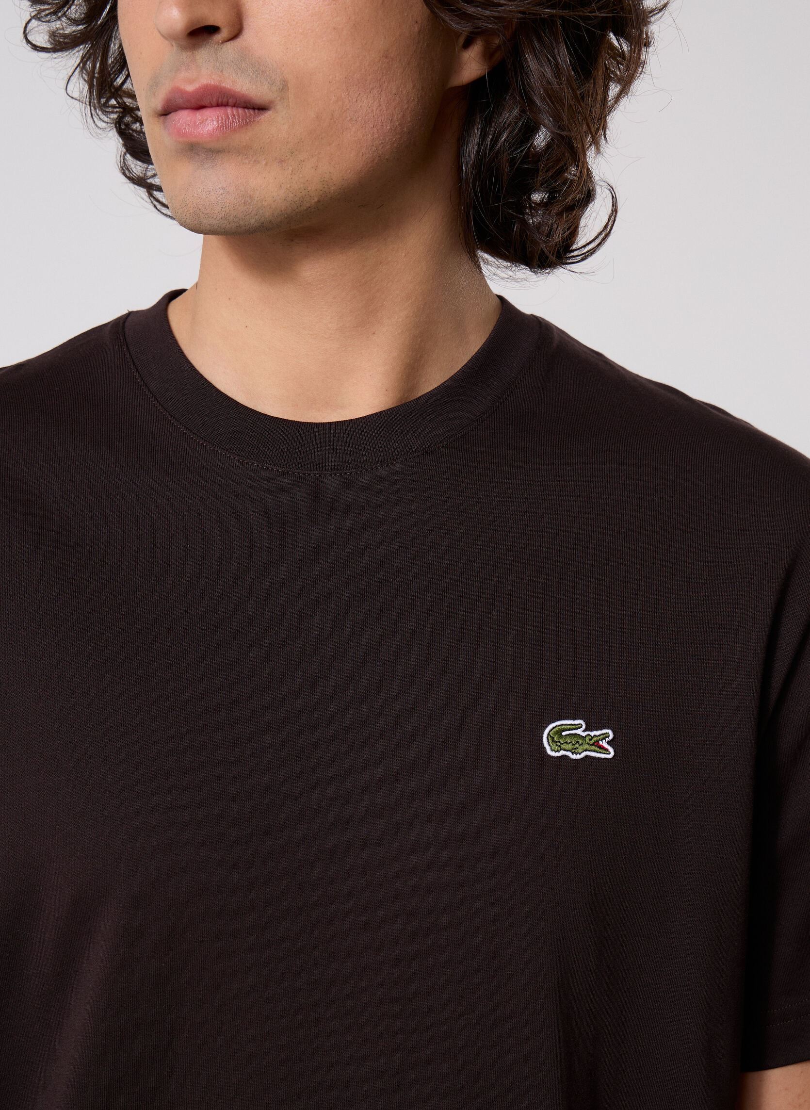 T-shirt a maniche corte Tee Shirt TH7318 uomo marrone Lacoste T-shirt a maniche corte Tee Shirt TH7318 uomo marrone BUFFLE
