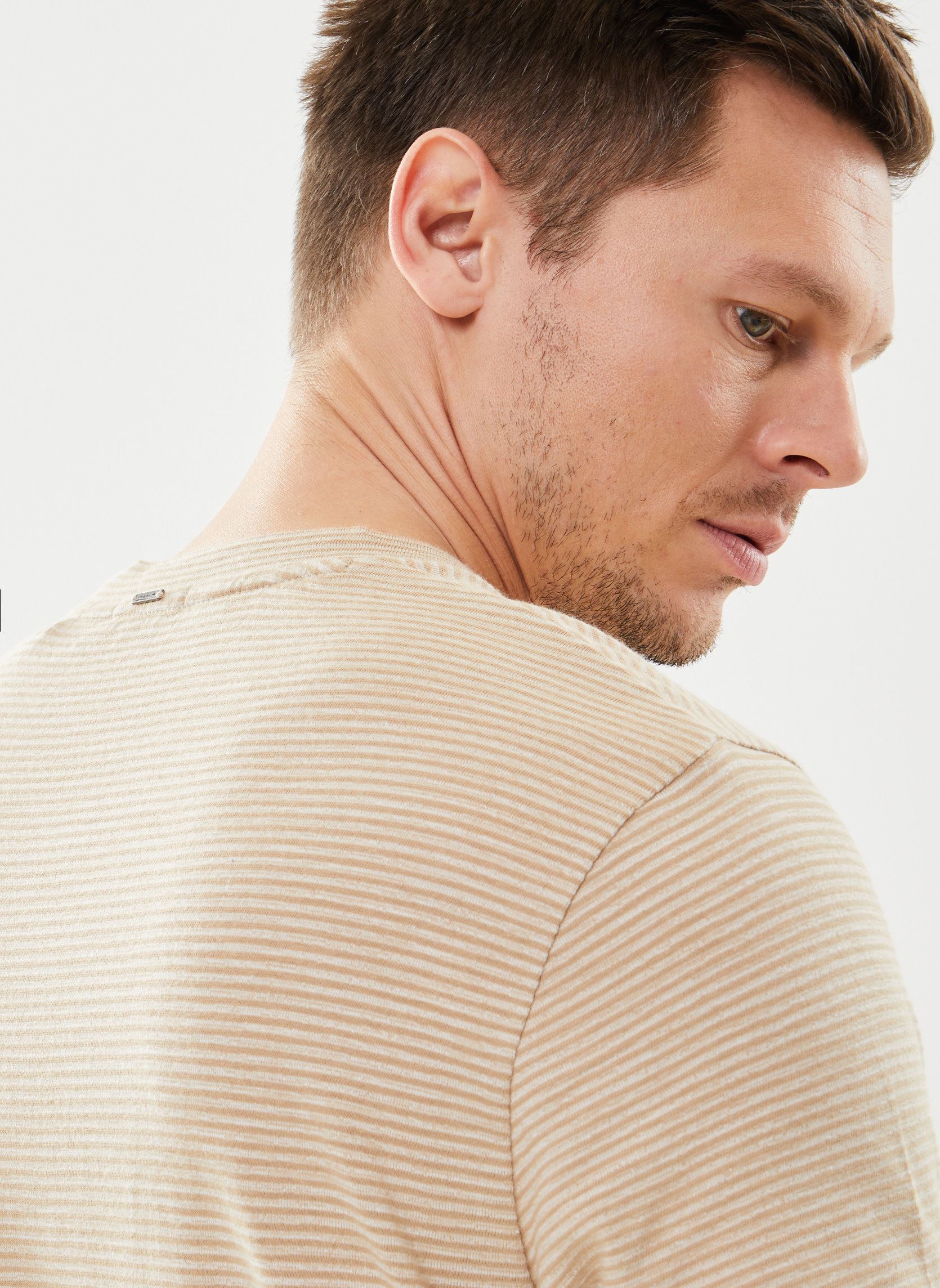 Tee-shirts manches courtes MY10033 homme beige IKKS Men Tee-shirts manches courtes MY10033 homme beige DÉSERT