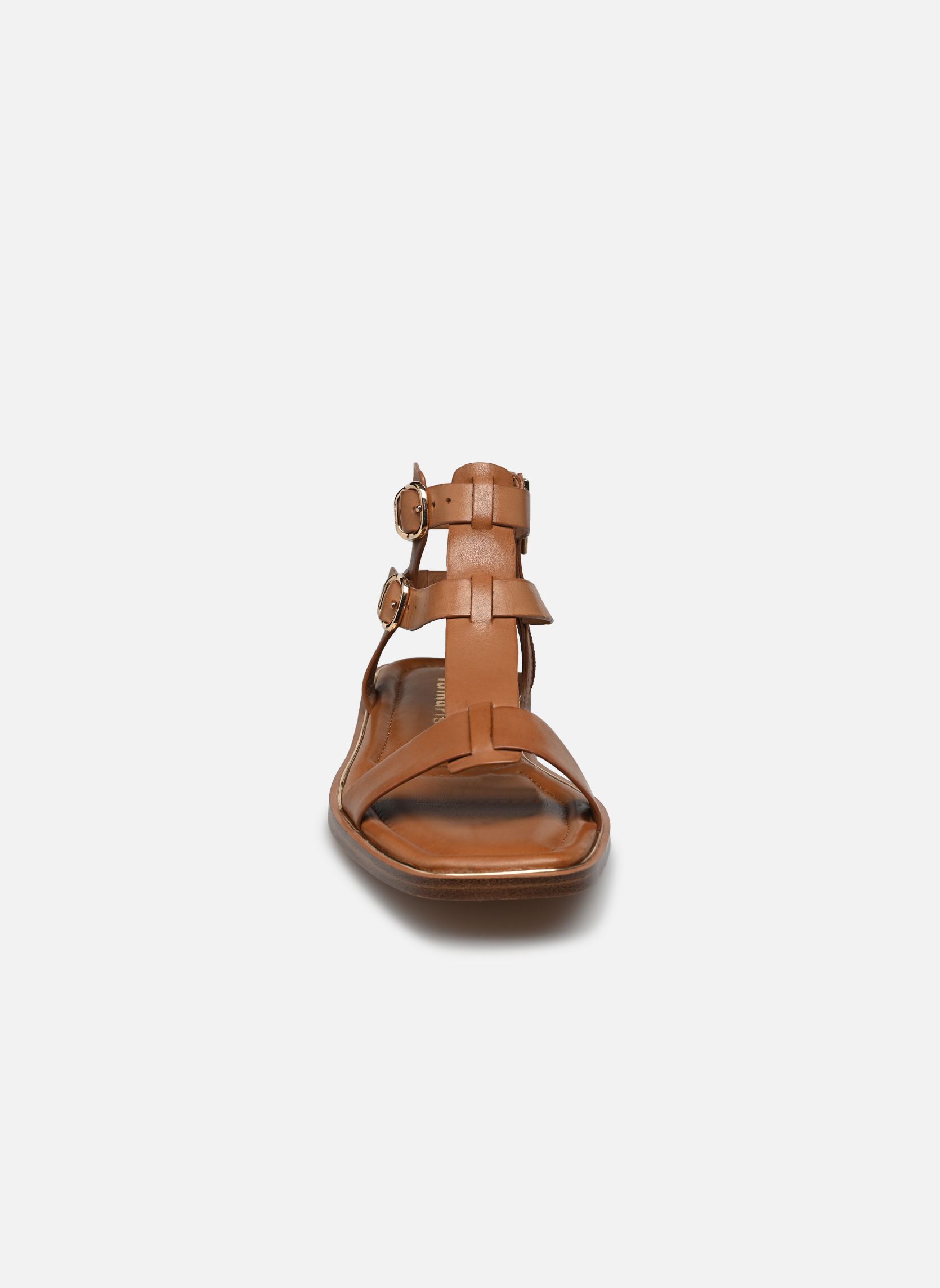 Flache Sandalen 28118-42 damen braun Tamaris Flache Sandalen 28118-42 damen braun COGNAC