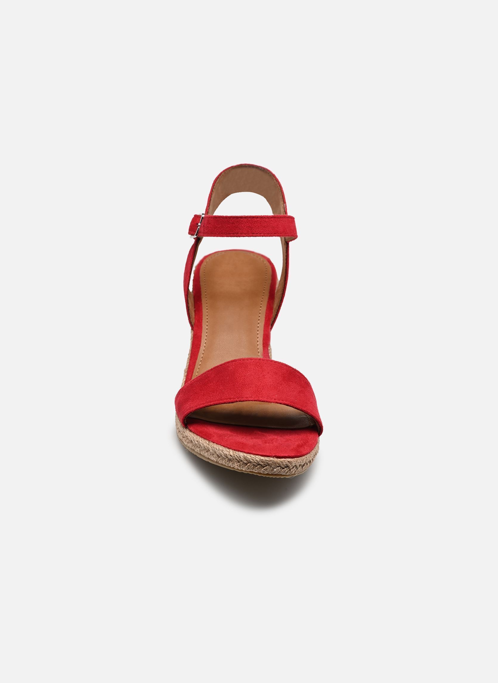 Keil- und Plateausandalen 28300-42 damen rot Tamaris Keil- und Plateausandalen 28300-42 damen rot CHERRY