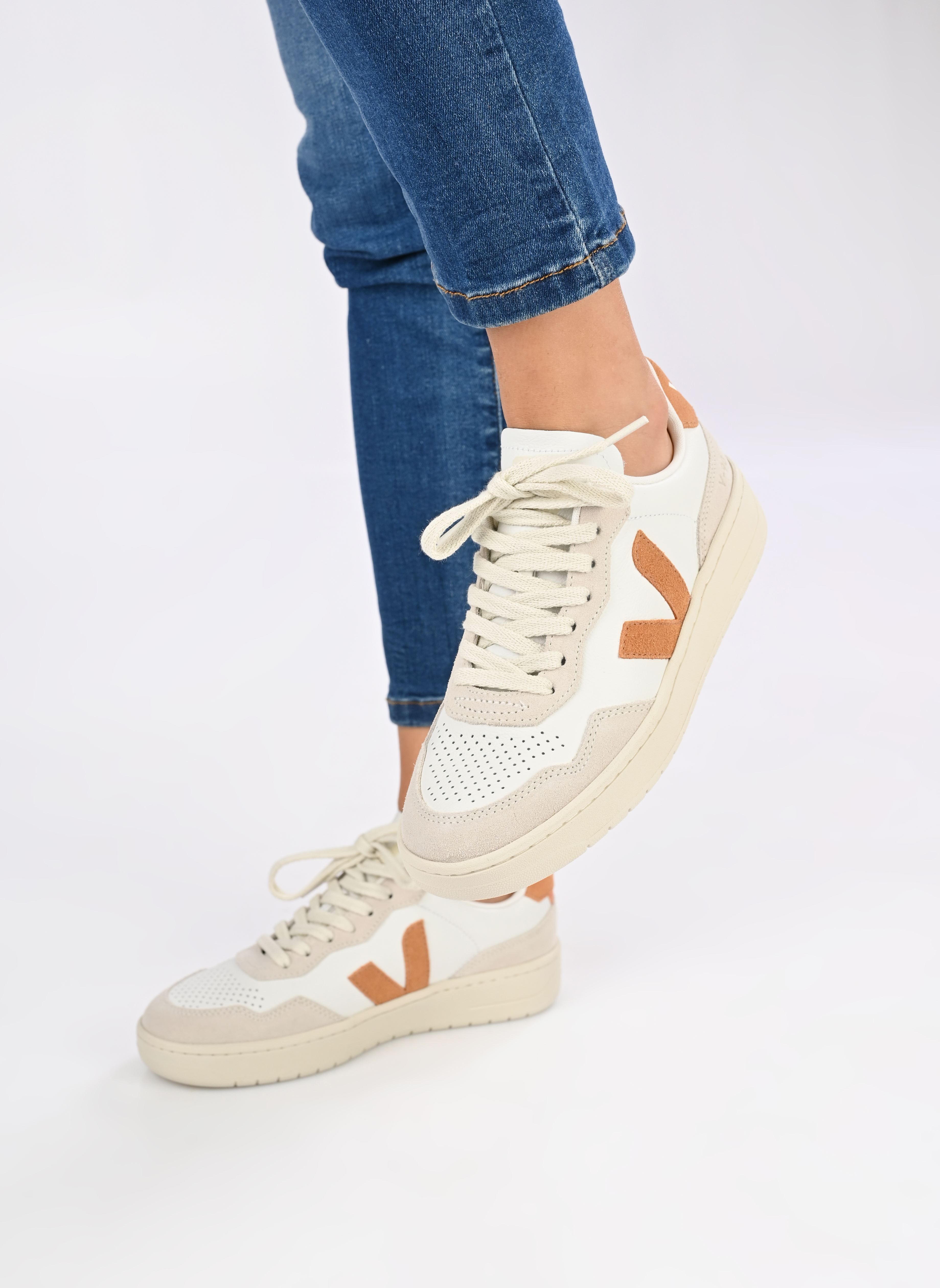 Baskets V-90 O.T. LEATHER blanc Veja Baskets V-90 O.T. LEATHER blanc EXTRA-WHITE_UMBER