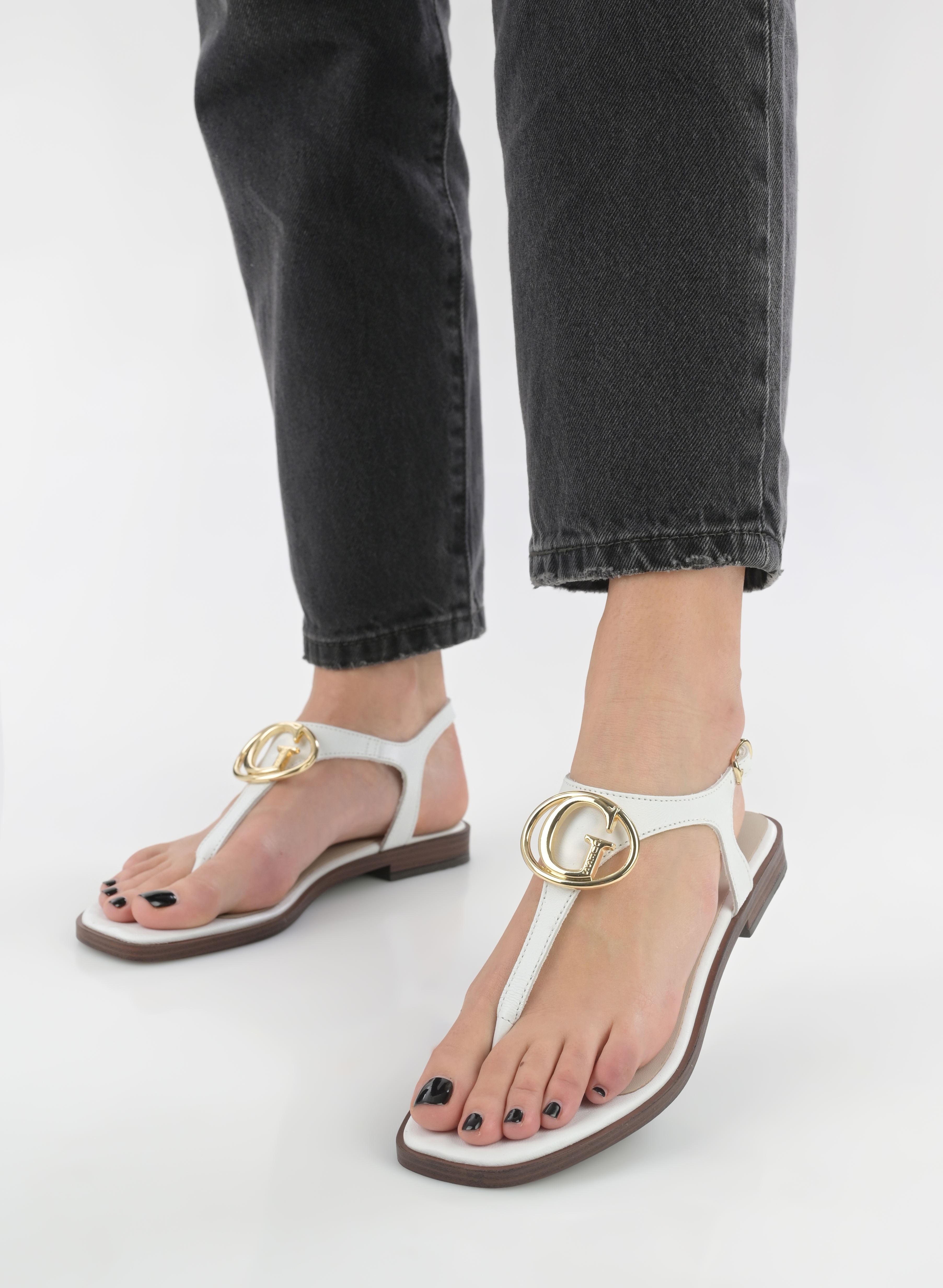 Guess Sandales plates MIRY femme blanc | Sarenza France