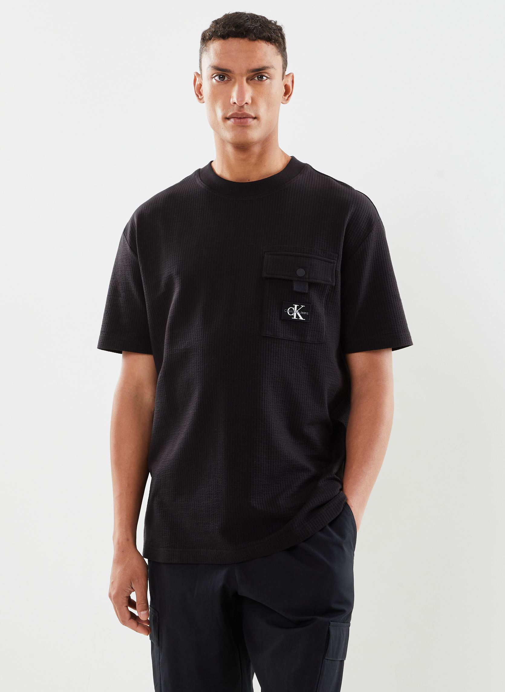 Vêtements Calvin Klein Jeans Texture Pocket Ss Te pour Accessoires - vue 2