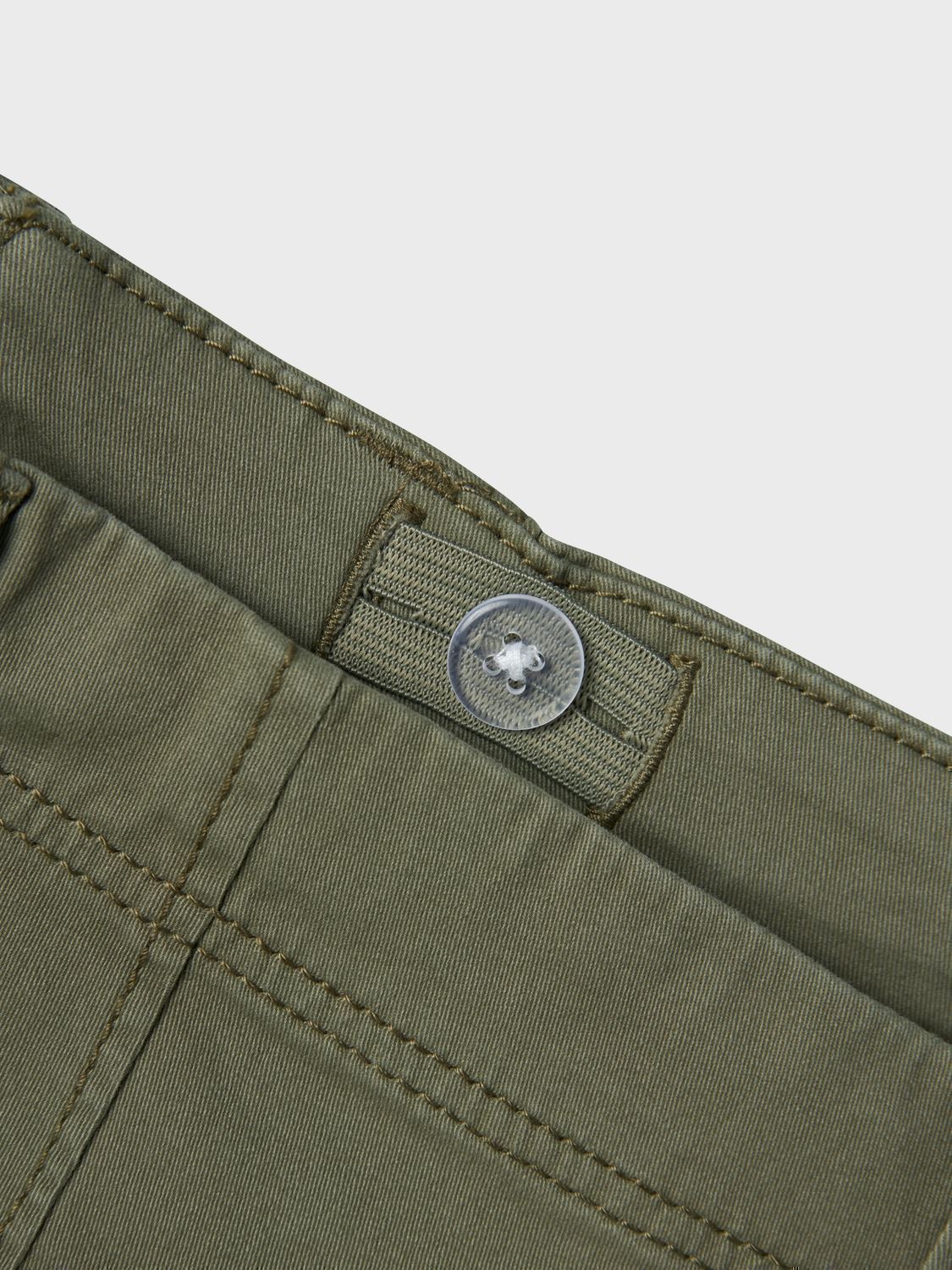 Shorts Nkmryan Reg Twi L Shorts 6776-Ba Noos garçon vert Name it Shorts Nkmryan Reg Twi L Shorts 6776-Ba Noos garçon vert DEEP LICHEN GREEN