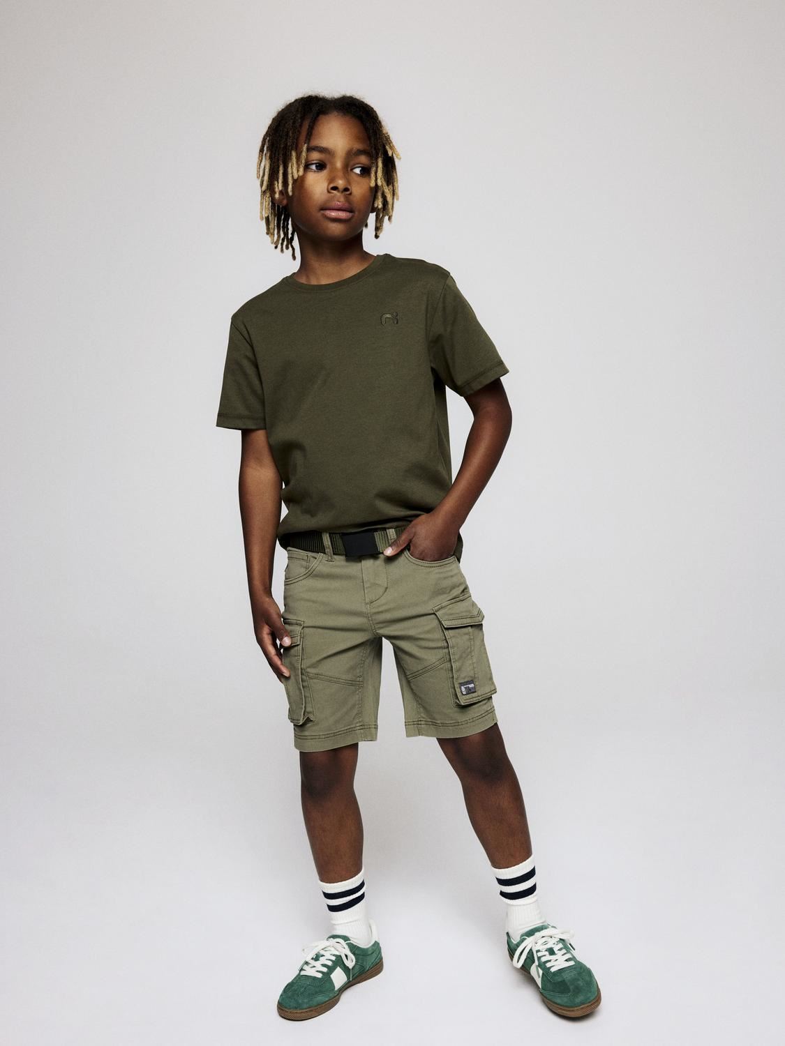 Shorts Nkmryan Reg Twi L Shorts 6776-Ba Noos garçon vert Name it Shorts Nkmryan Reg Twi L Shorts 6776-Ba Noos garçon vert DEEP LICHEN GREEN