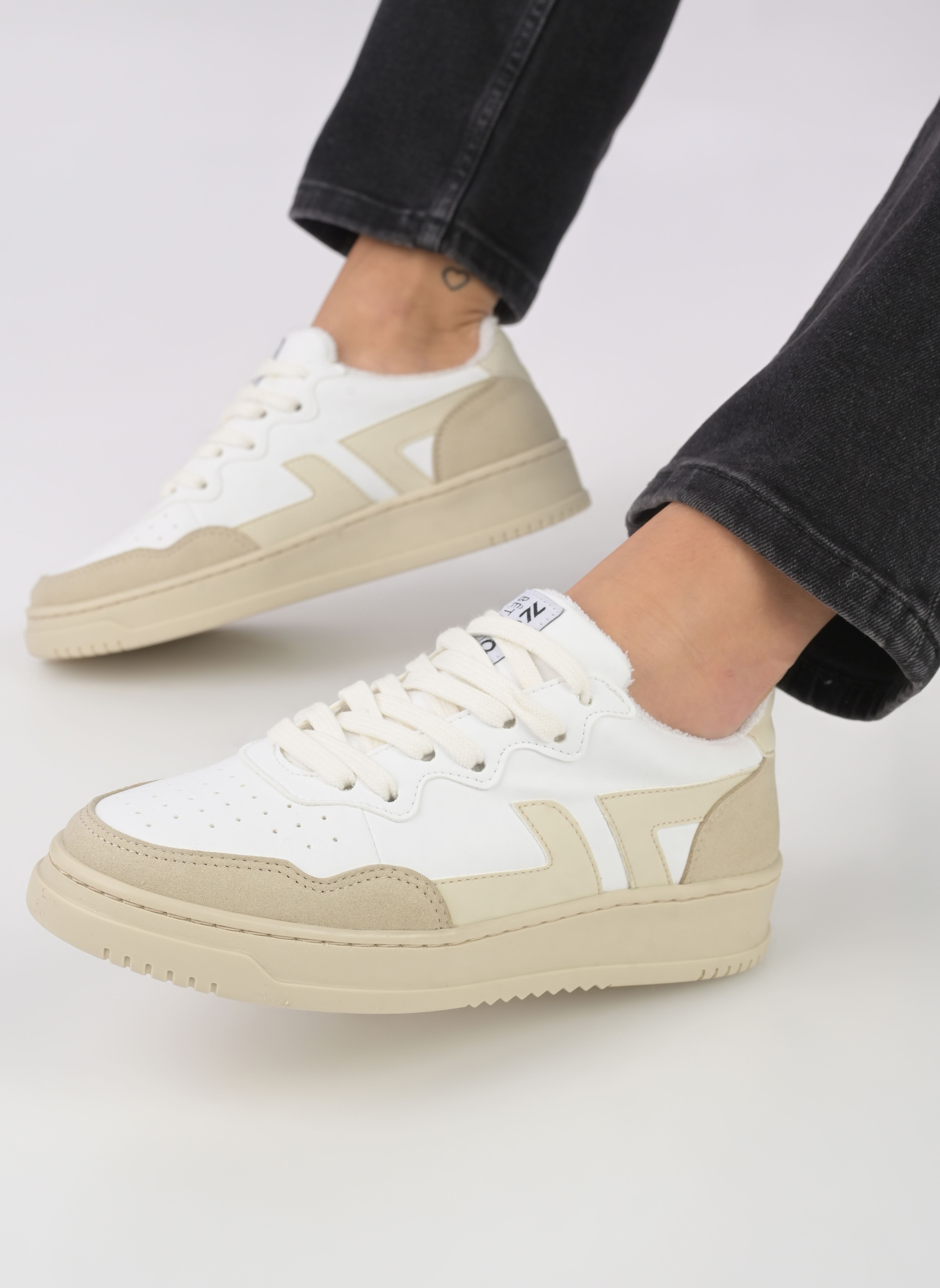 Baskets BETA B1 blanc Zèta Baskets BETA B1 blanc BEIGE