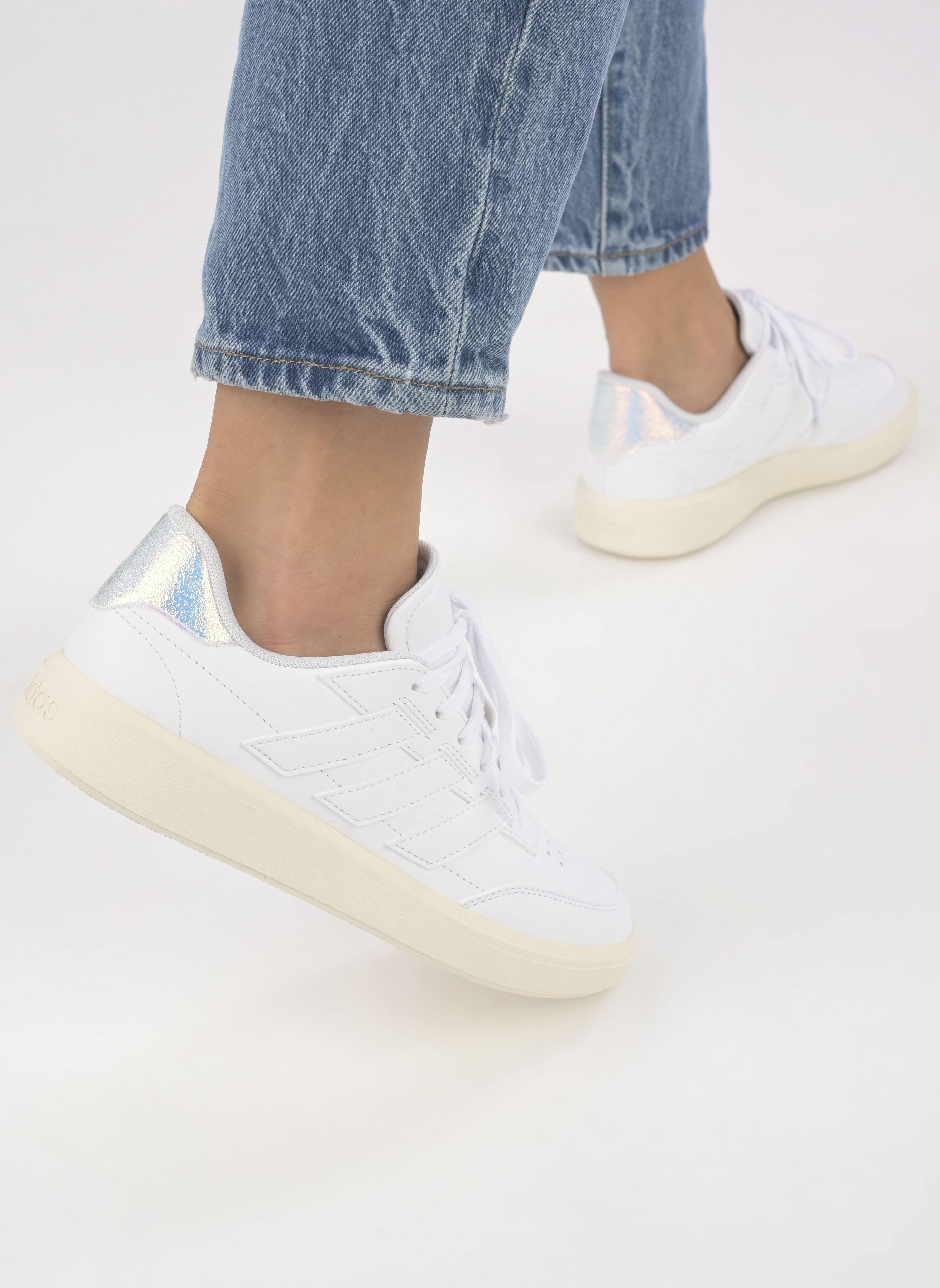 Baskets Courtblock W femme blanc adidas sportswear Baskets Courtblock W femme blanc FTWWHT/FTWWHT/OWHITE