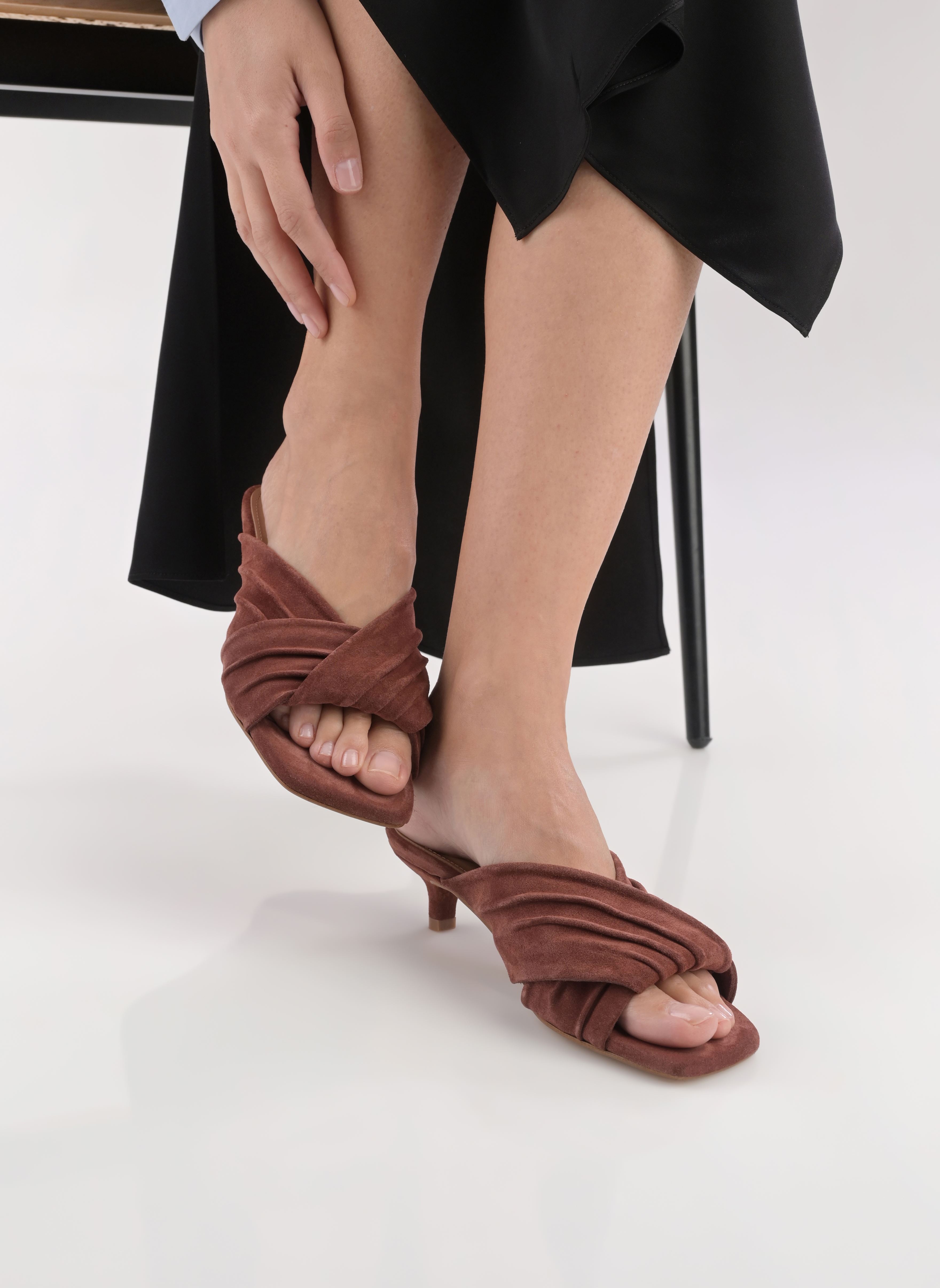 Pantoletten und Clogs Emi damen braun Flattered Pantoletten und Clogs Emi damen braun RUST SUEDE