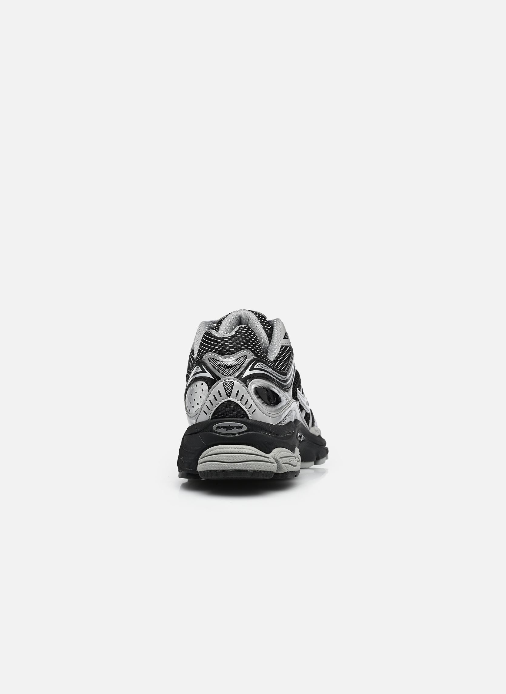 Lage sneakers Progrid Omni 9 M heren zilver Saucony Lage sneakers Progrid Omni 9 M heren zilver BLACK/SILVER