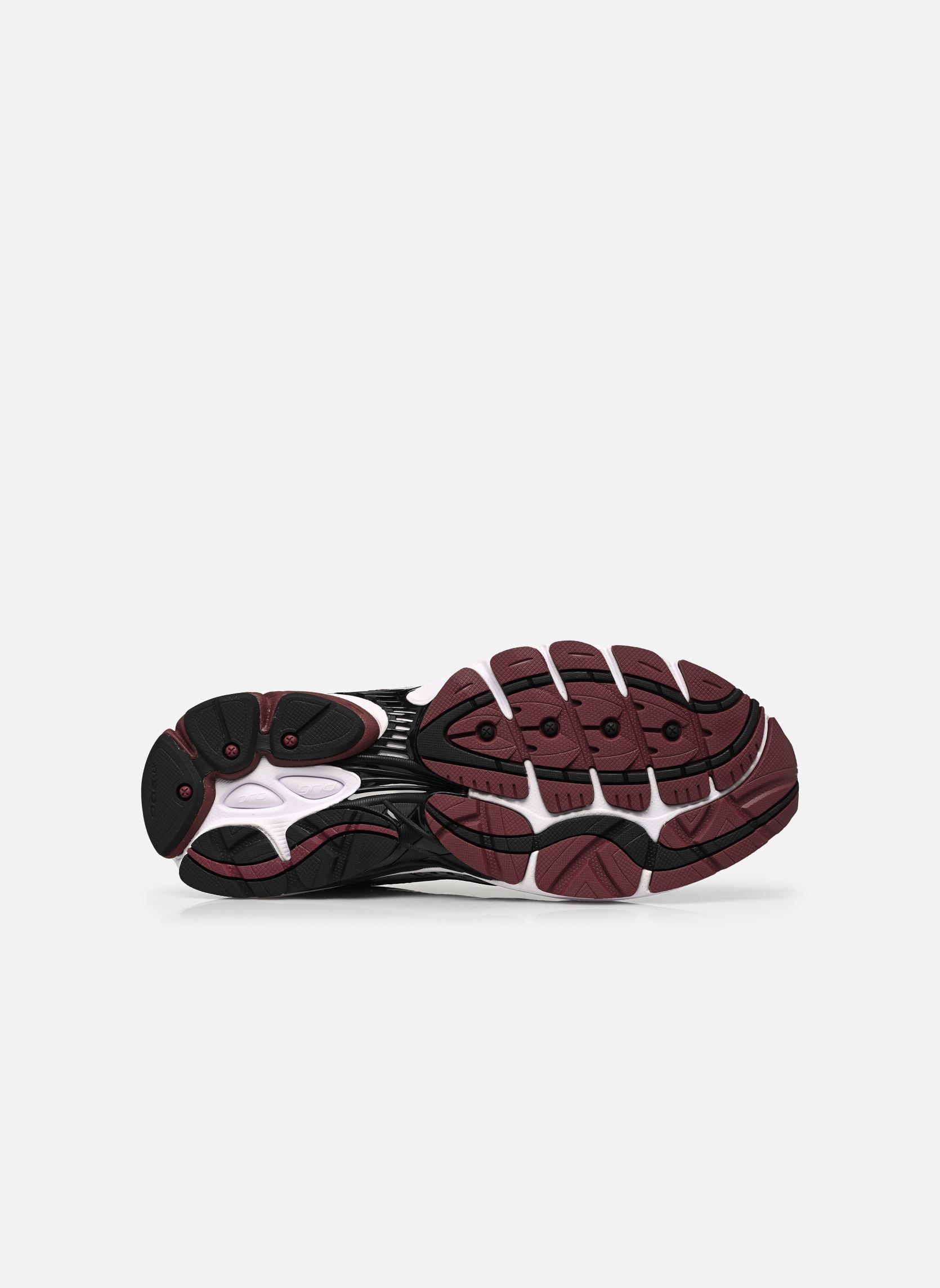 Niedrige Sneaker Progrid Omni 9 herren braun Saucony Niedrige Sneaker Progrid Omni 9 herren braun WHITE/MAROON