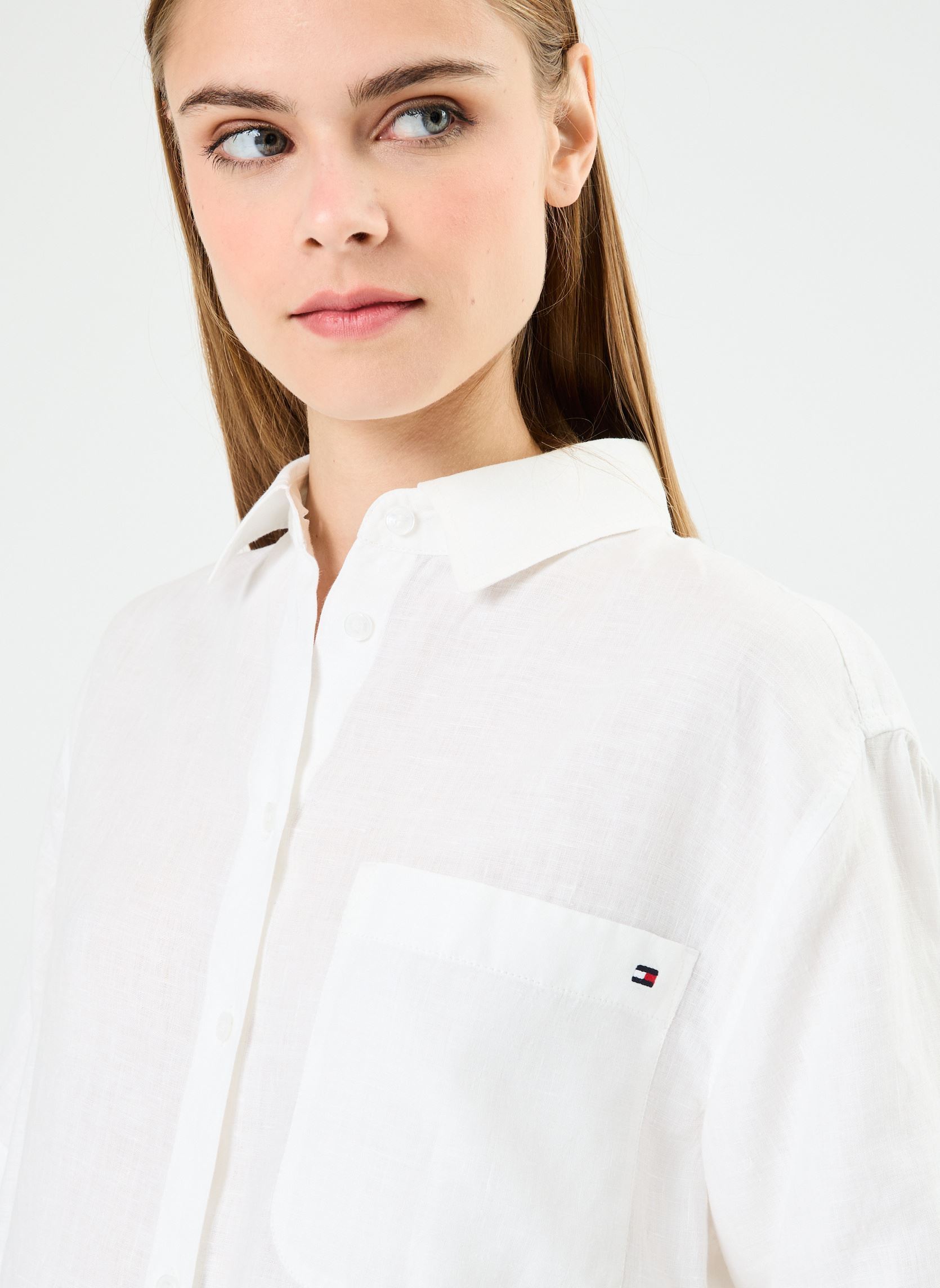 Chemises manches courtes Linen Ss Shirt WW0WW41392 femme blanc Tommy Hilfiger Chemises manches courtes Linen Ss Shirt WW0WW41392 femme blanc TH OPTIC WHITE