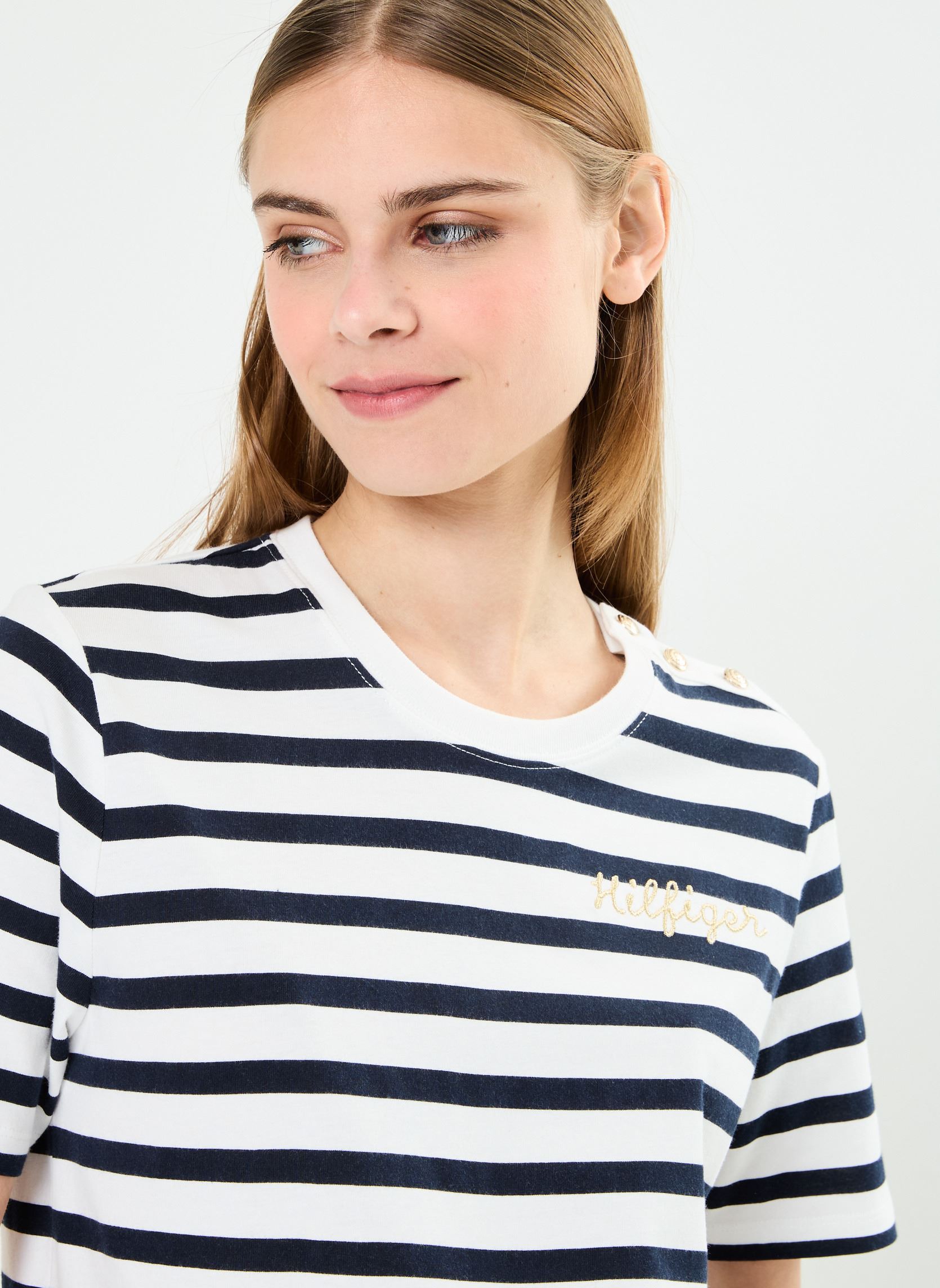 Kurzarm-T-Shirts Reg Gold Button C-Nk damen weiß Tommy Hilfiger Kurzarm-T-Shirts Reg Gold Button C-Nk damen weiß WHITE STRIPE