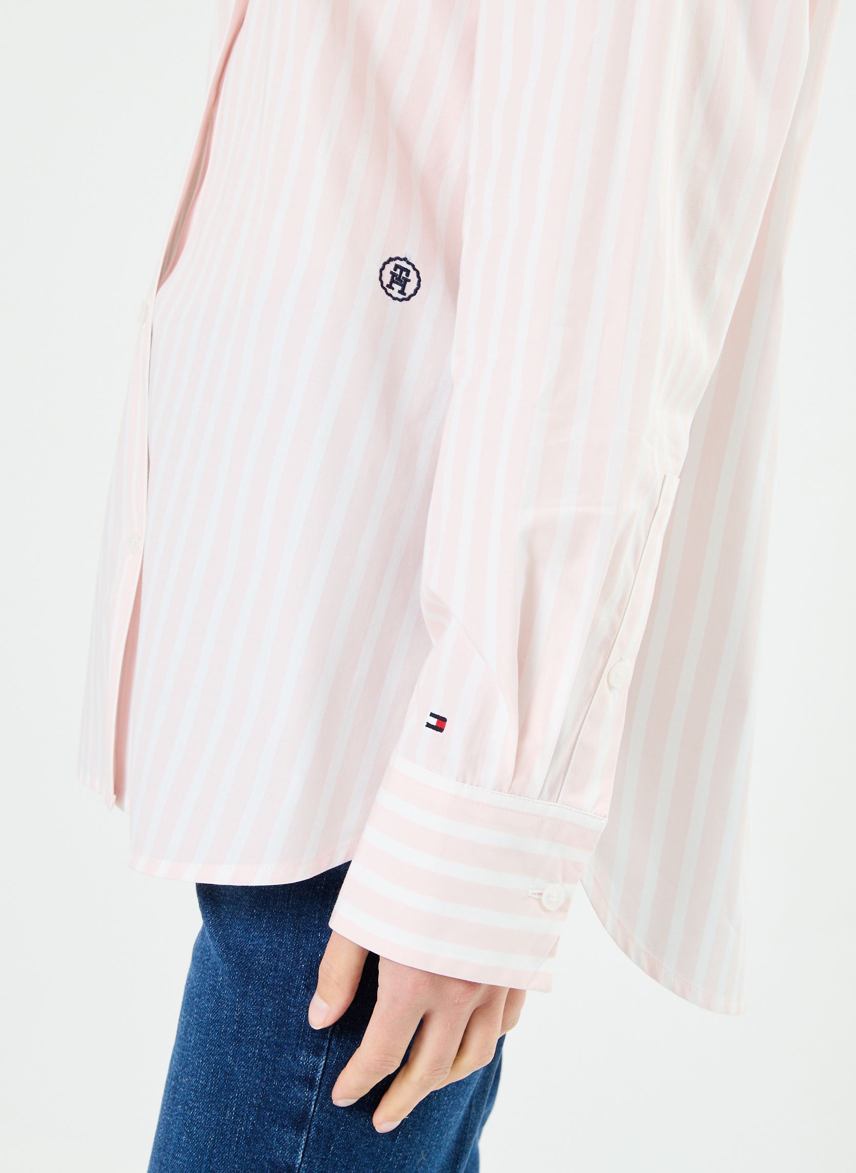 Chemises manches longues Smd Stripe Easy Fit WW0WW41854 femme rose Tommy Hilfiger Chemises manches longues Smd Stripe Easy Fit WW0WW41854 femme rose BOLD STP/ WHIMSY PINK
