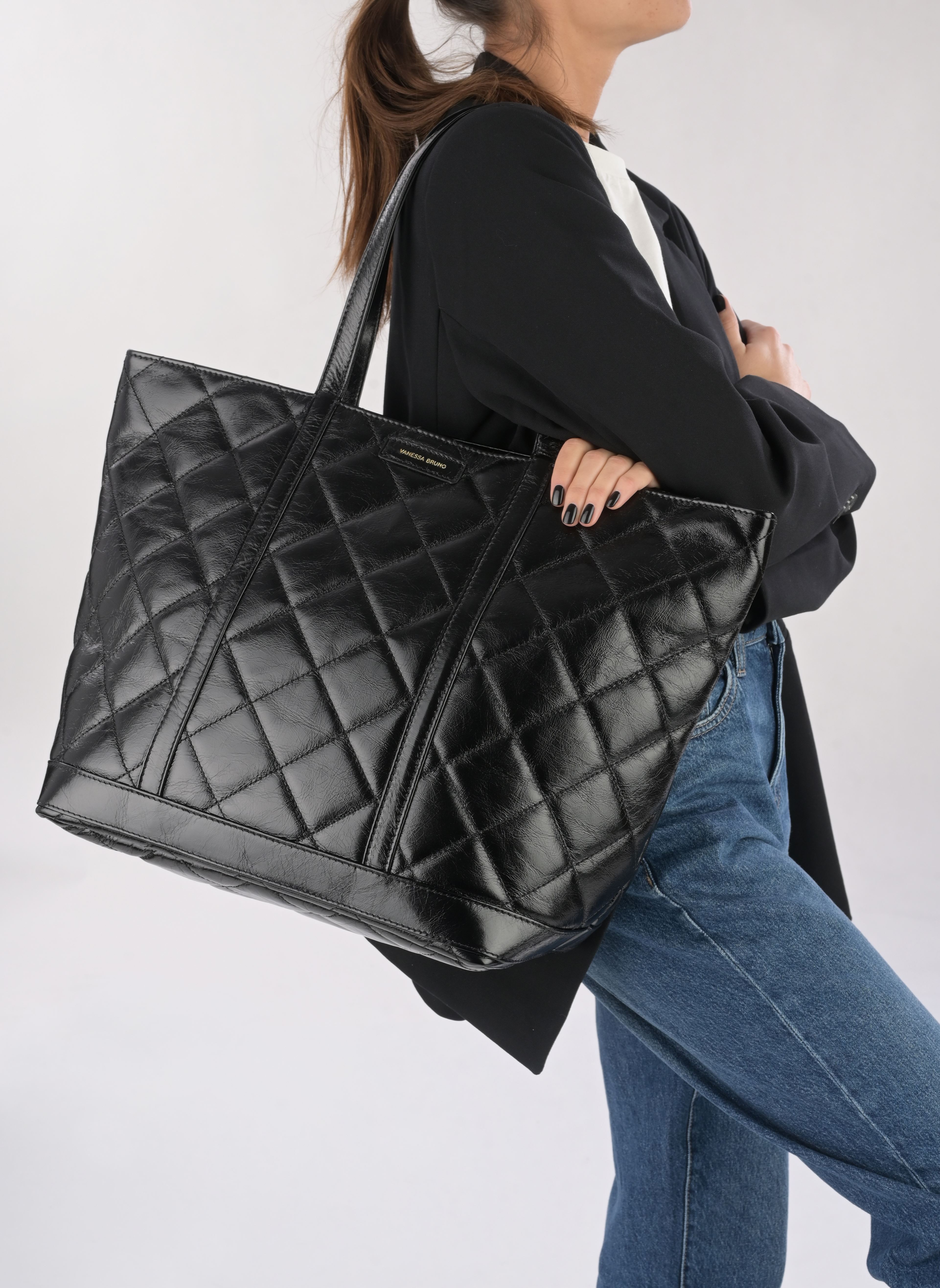 Shopper Cabas XL en Cuir Froisse Matelasse damen schwarz Vanessa Bruno Shopper Cabas XL en Cuir Froisse Matelasse damen schwarz NOIR