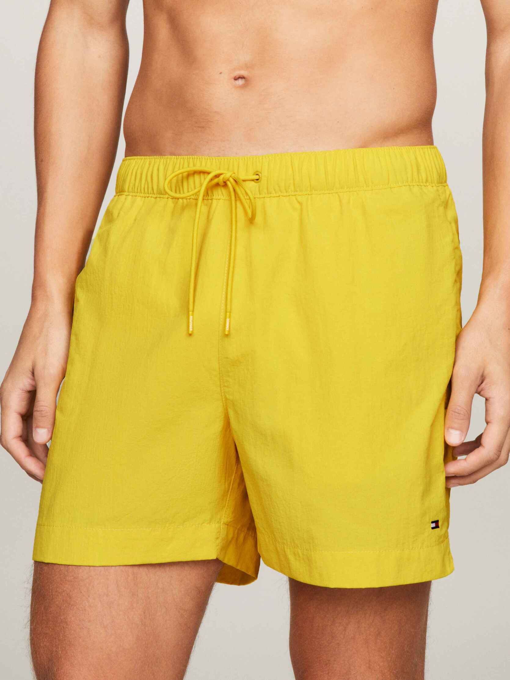 Zwemshorts Medium Drawstring UM0UM03280 heren geel Tommy Hilfiger Zwemshorts Medium Drawstring UM0UM03280 heren geel VALLEY YELLOW