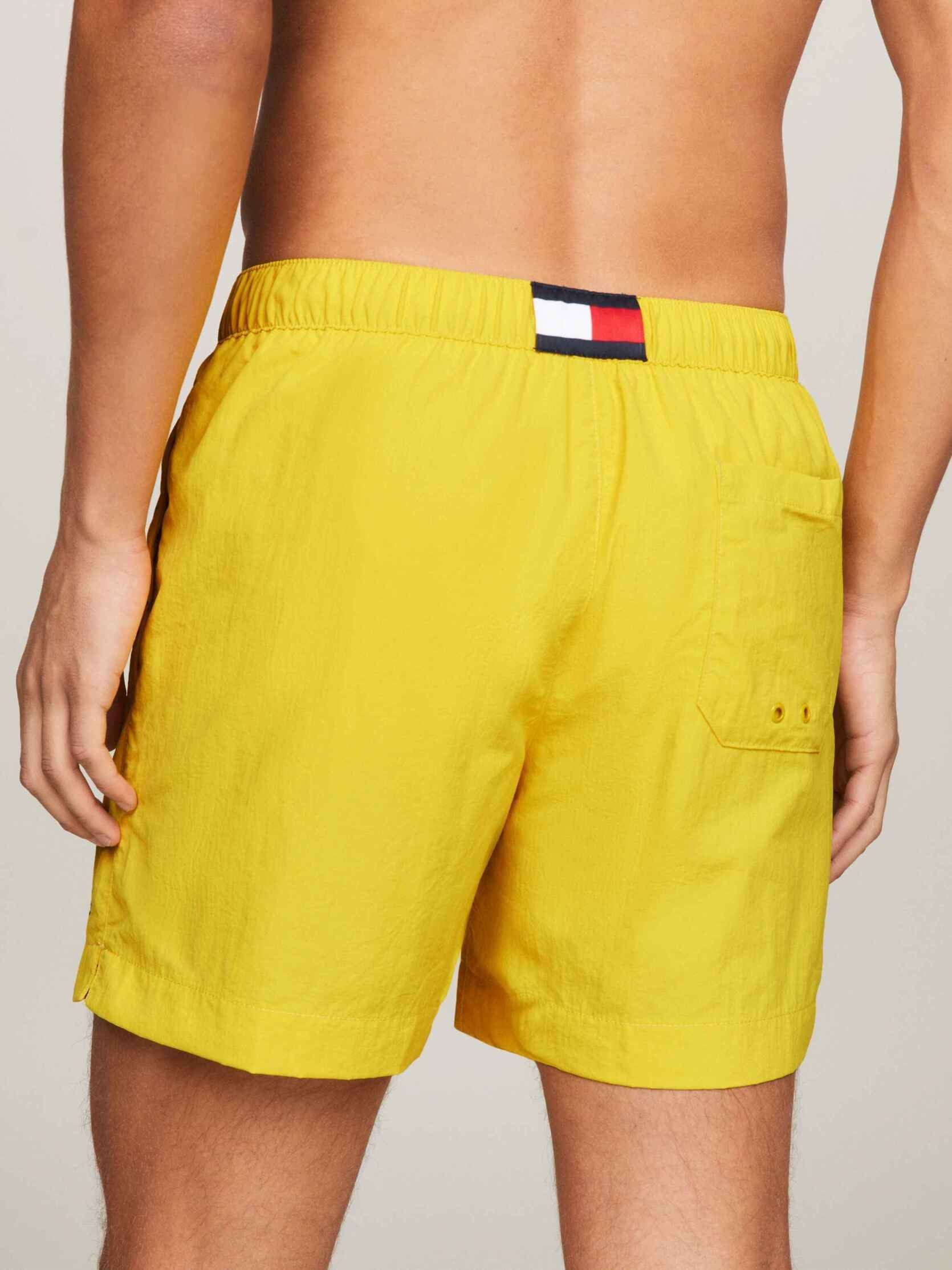 Zwemshorts Medium Drawstring UM0UM03280 heren geel Tommy Hilfiger Zwemshorts Medium Drawstring UM0UM03280 heren geel VALLEY YELLOW