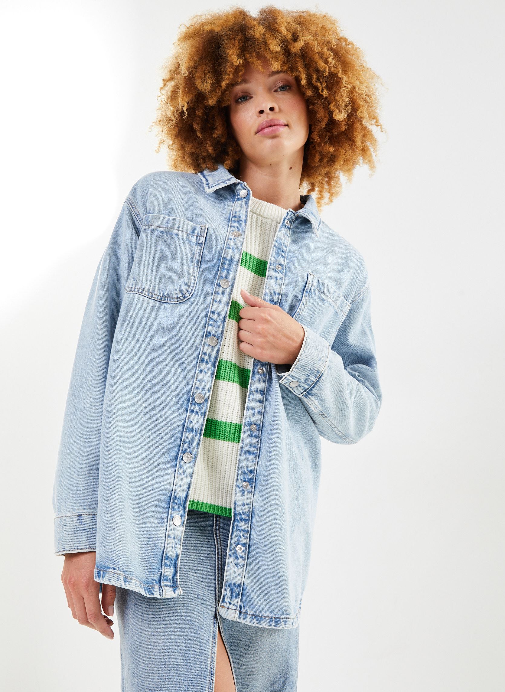 Vestes en jean Nmalva L/S Denim Shacket Az352Lb Noos femme bleu Noisy May Vestes en jean Nmalva L/S Denim Shacket Az352Lb Noos femme bleu Light Blue Denim