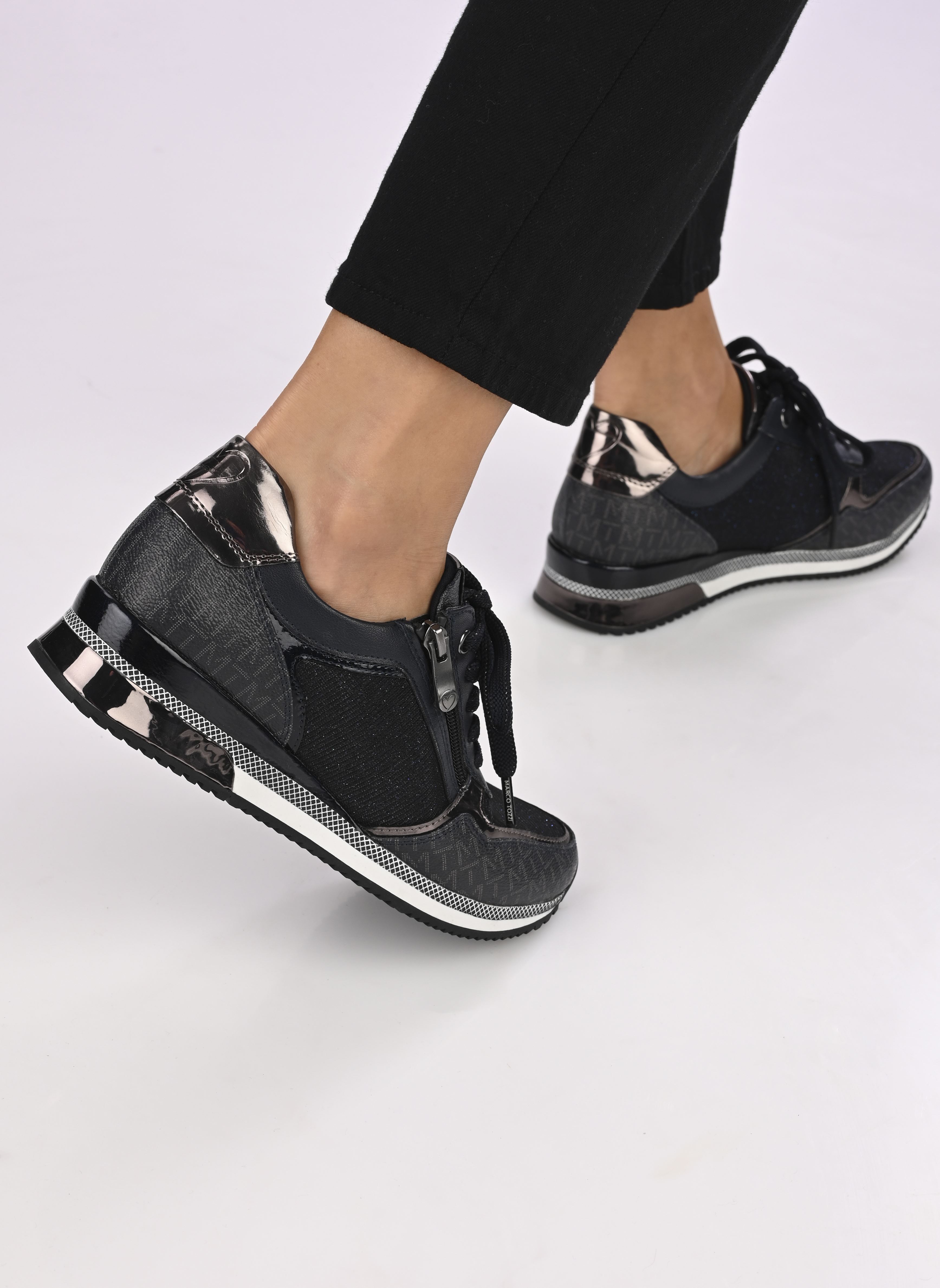 Niedrige Sneaker 23713-41 damen blau Marco Tozzi Niedrige Sneaker 23713-41 damen blau NAVY COMB