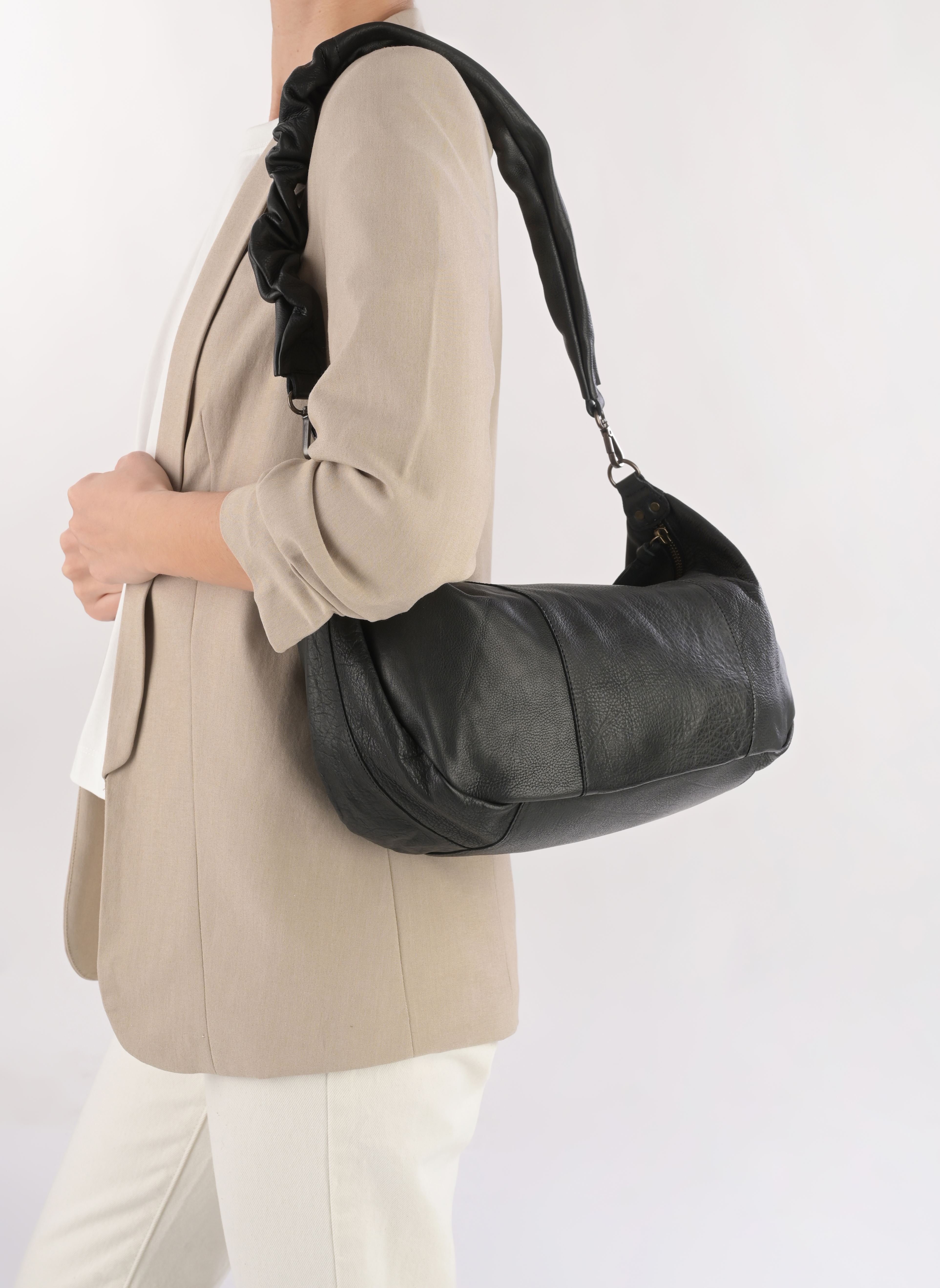 Umhängetaschen PcAlian Leather Large Shoulder Bag Fc damen schwarz Pieces Umhängetaschen PcAlian Leather Large Shoulder Bag Fc damen schwarz BLACK
