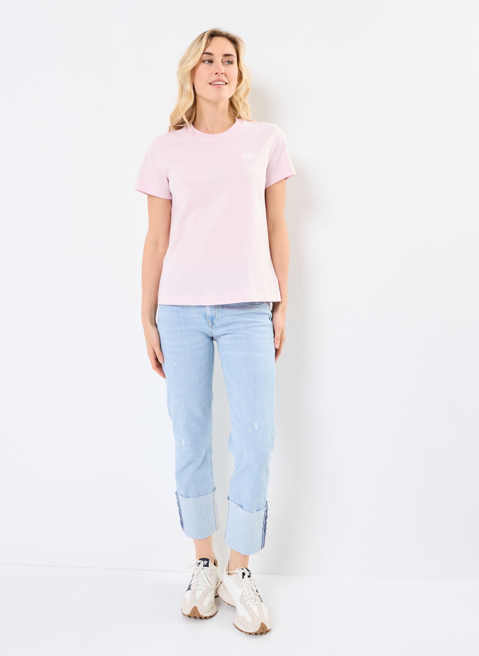 Camisetas de manga corta Sport Essentials jersey T-Shirt mujer rosa New Balance Camisetas de manga corta Sport Essentials jersey T-Shirt mujer rosa Rose Sugar