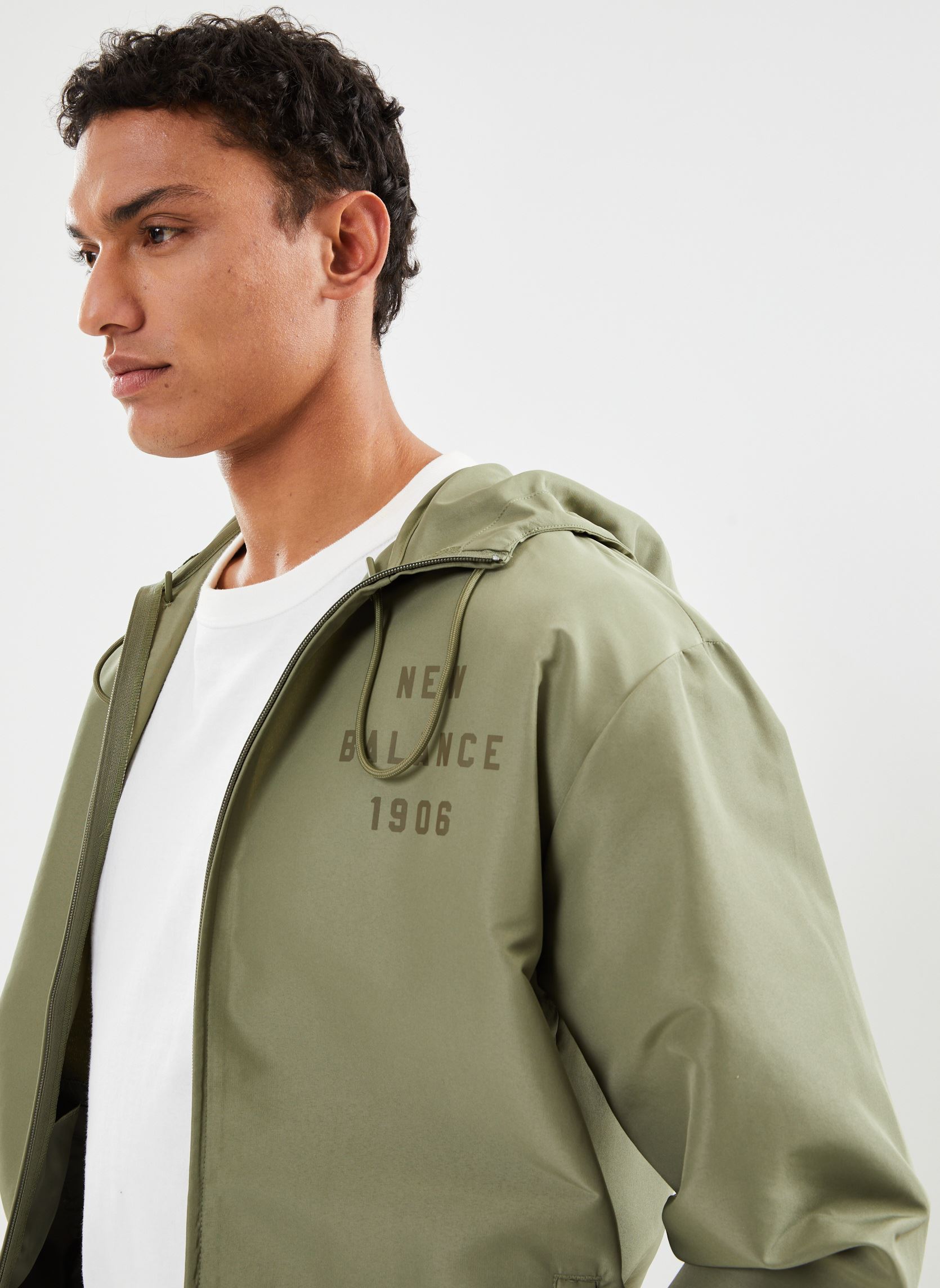 Vestes IC GR JK M homme vert New Balance Vestes IC GR JK M homme vert Dark Olivine
