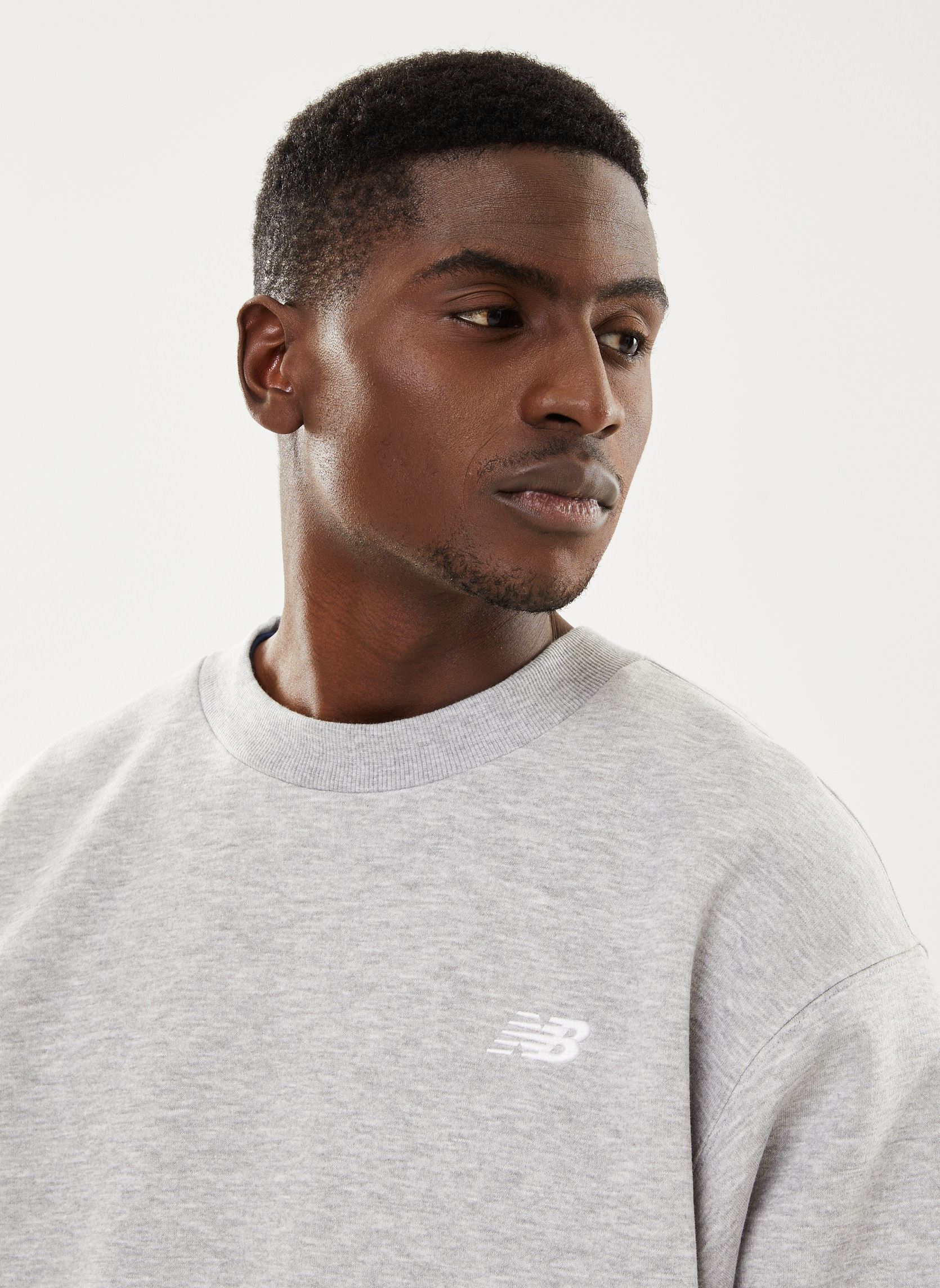 Felpe Sport Essentials Fleece Crew M uomo grigio New Balance Felpe Sport Essentials Fleece Crew M uomo grigio ATHLETIC GREY