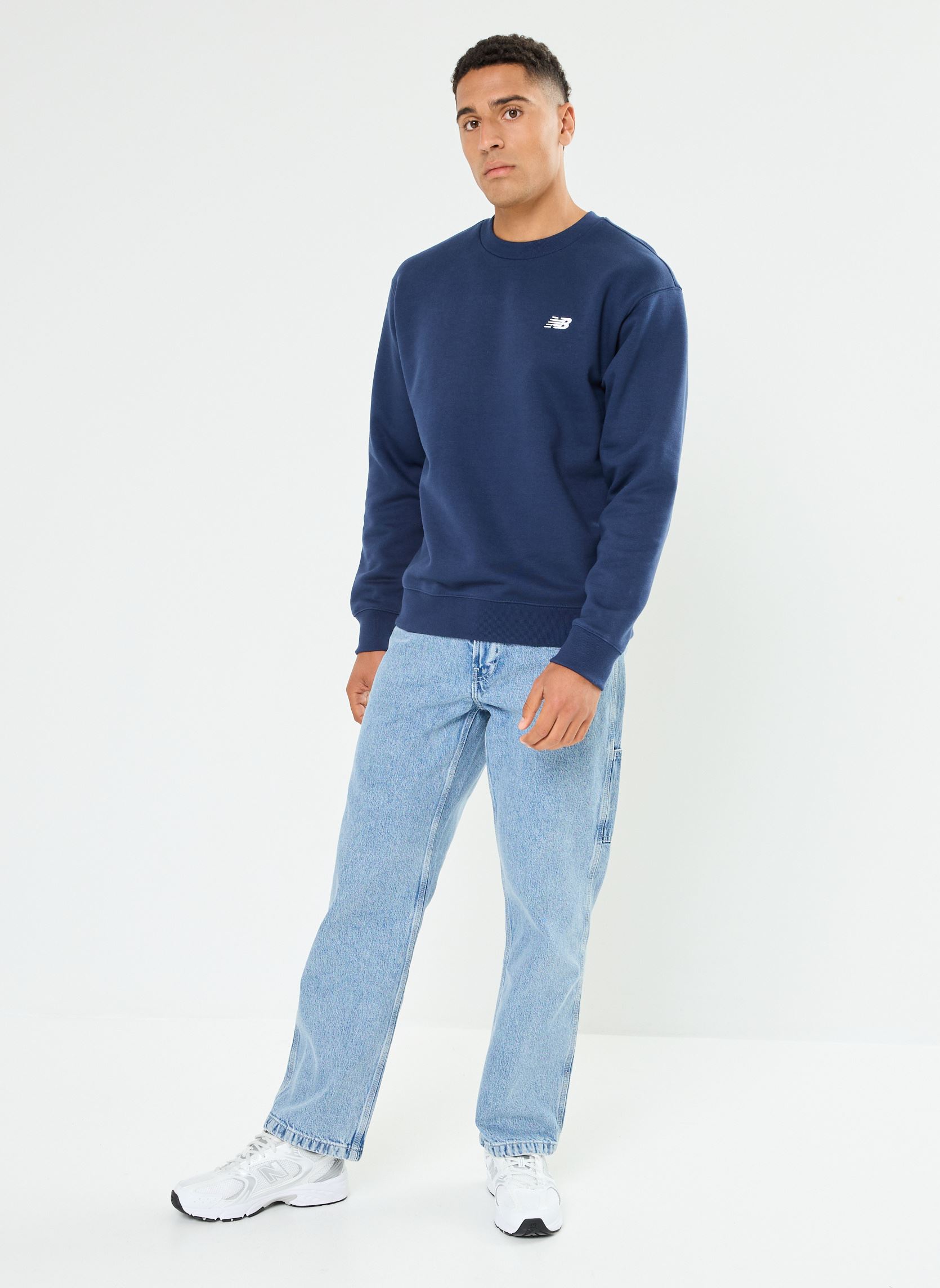 Sweats Sport Essentials Fleece Crew M homme bleu New Balance Sweats Sport Essentials Fleece Crew M homme bleu NB NAVY
