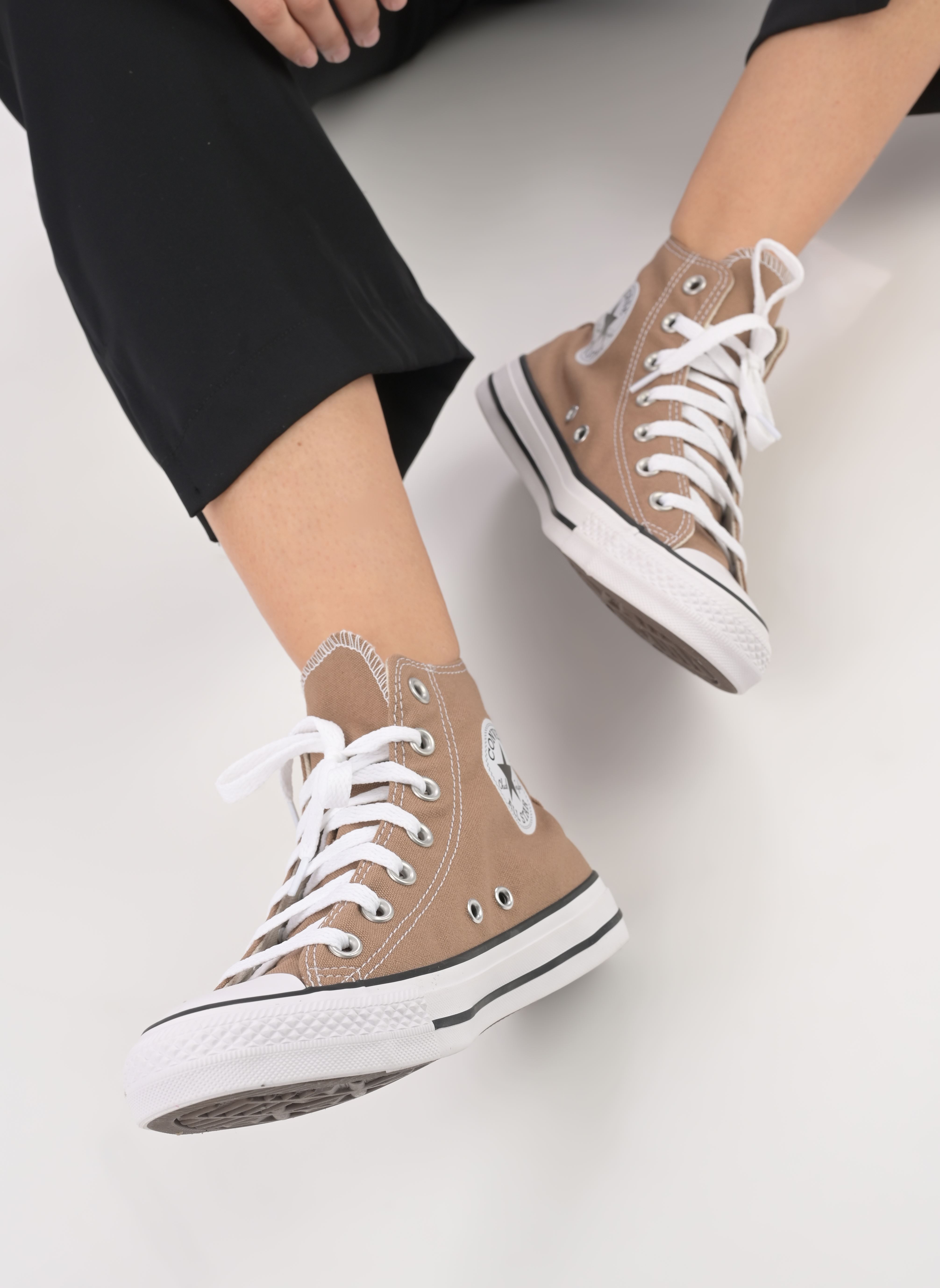 Baskets toile Chuck Taylor All Star Classic Seasonal C femme marron Converse Baskets toile Chuck Taylor All Star Classic Seasonal C femme marron HOT TEA